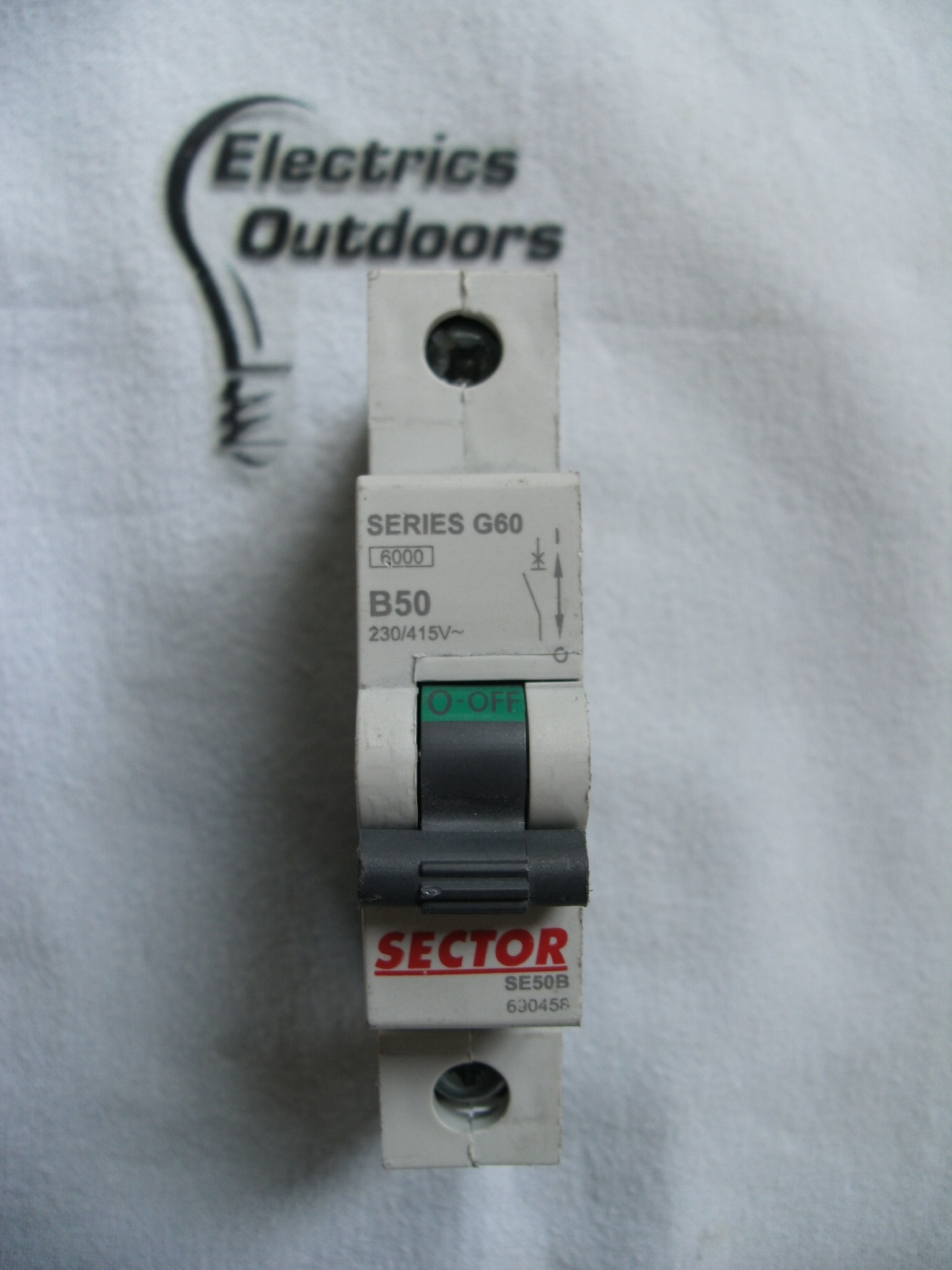 SECTOR 50 AMP CURVE B 6kA MCB CIRCUIT BREAKER 230/415V SERIES G 60 SE50B 690458