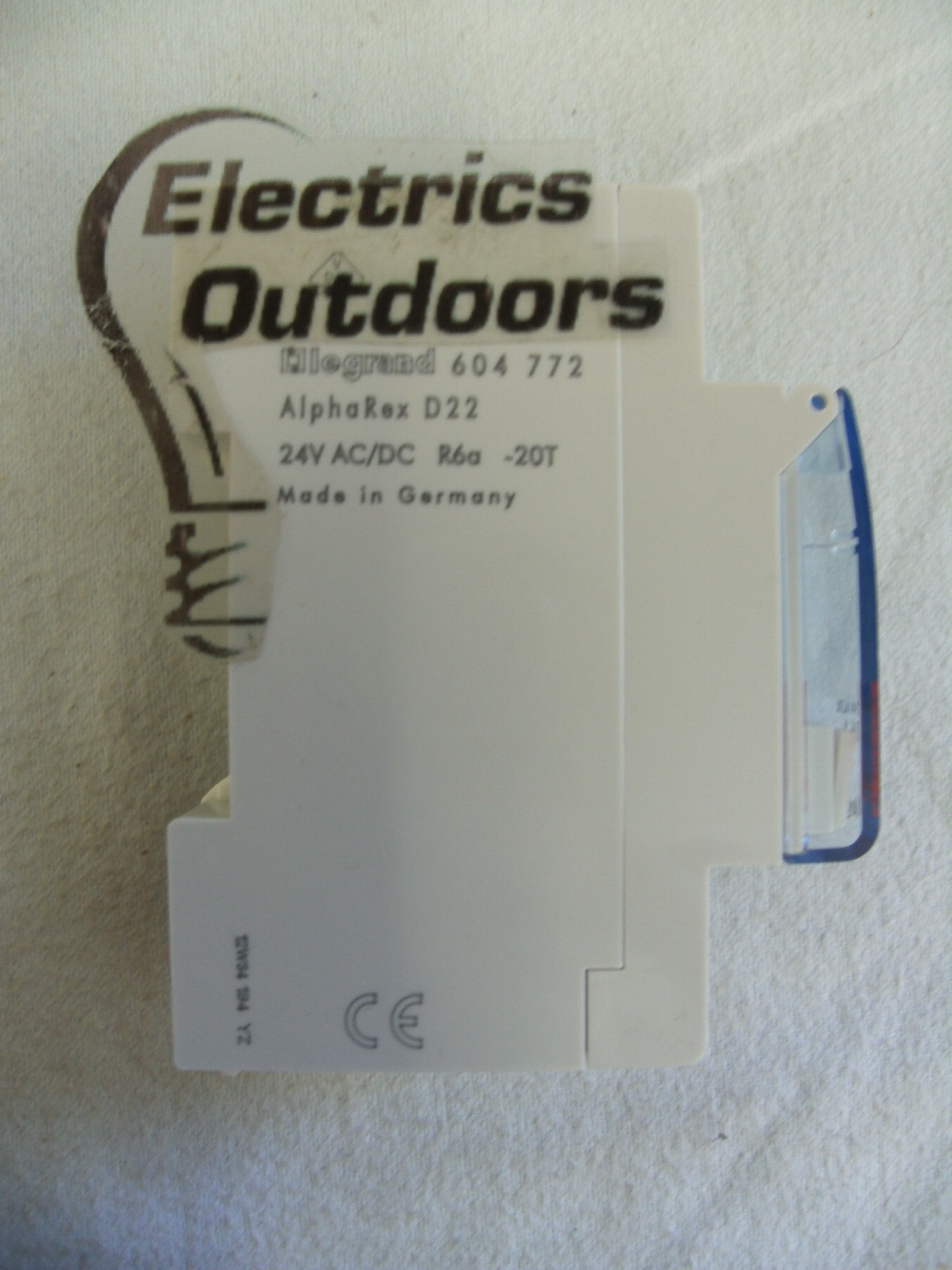 LEGRAND 24V AC/DC 16 AMP 7 DAY DIGITAL TIME SWITCH DIN RAIL 250V 604772