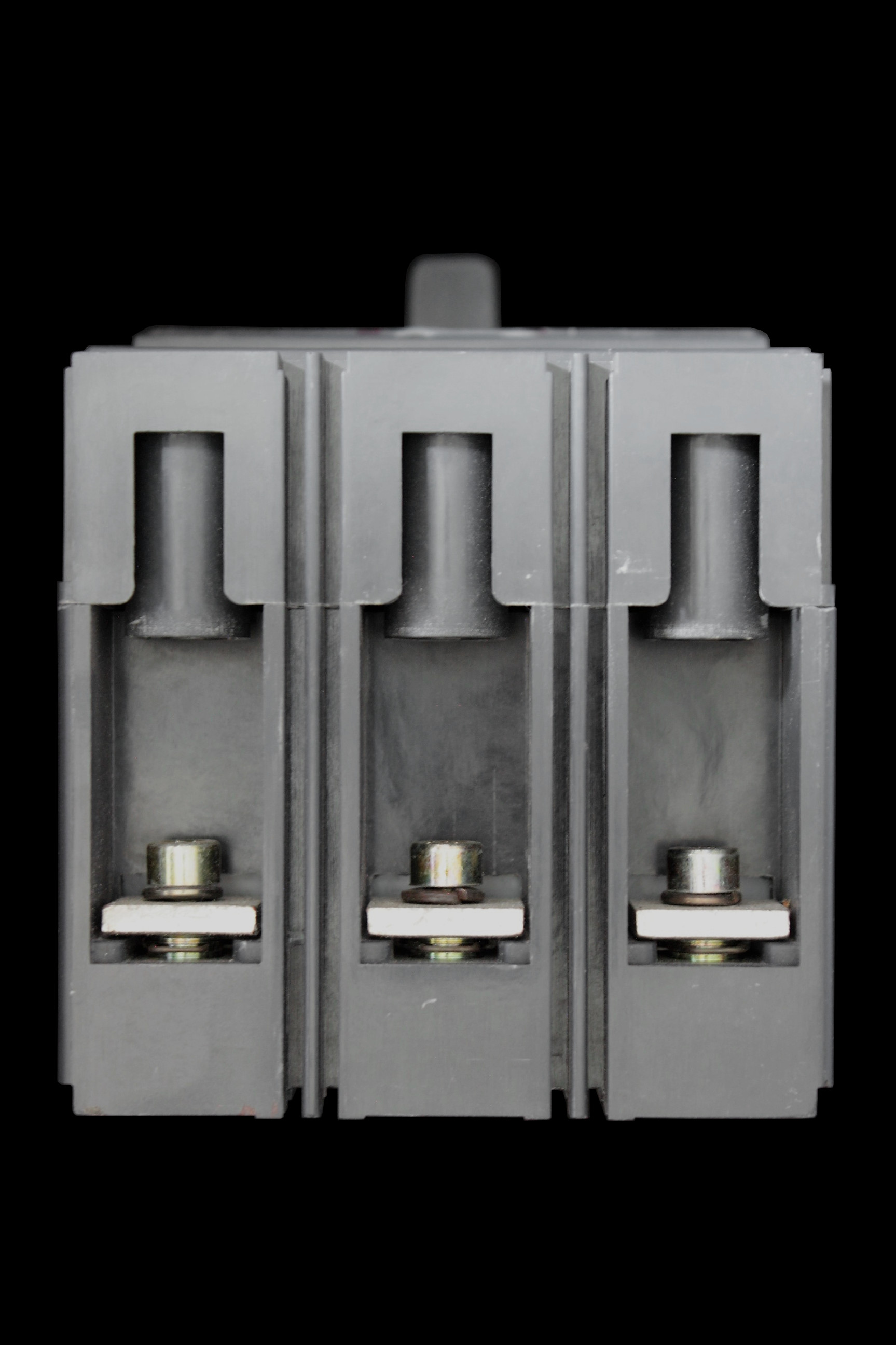 HAGER 250 AMP 36kA TRIPLE POLE MCCB H638 F1 18054 HN250