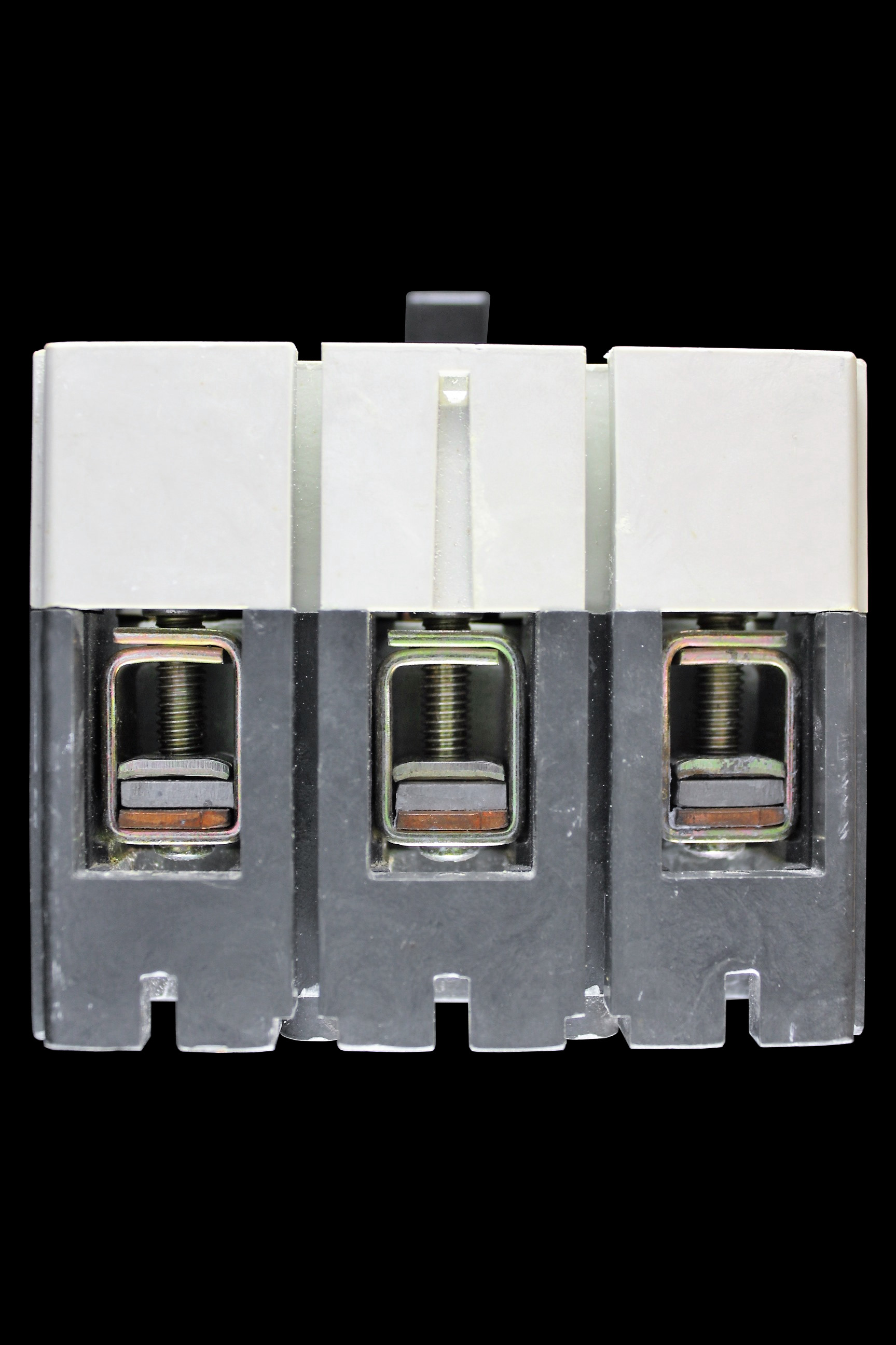 BILL 125 AMP 16kA TRIPLE POLE MCCB TLE1253 MEL1253