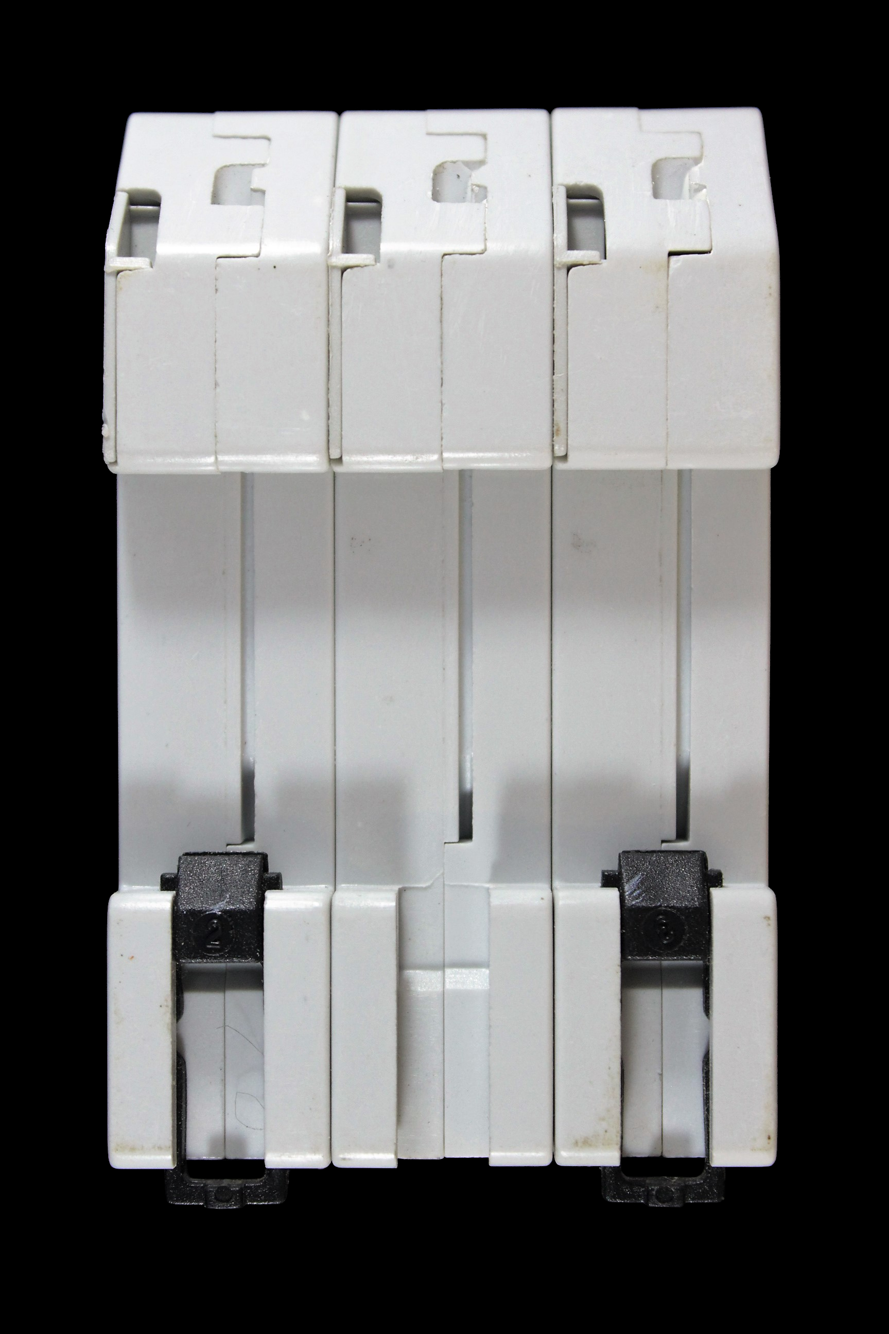 PROTEUS 20 AMP CURVE D 6kA TRIPLE POLE MCB CIRCUIT BREAKER GEYER 31020/4