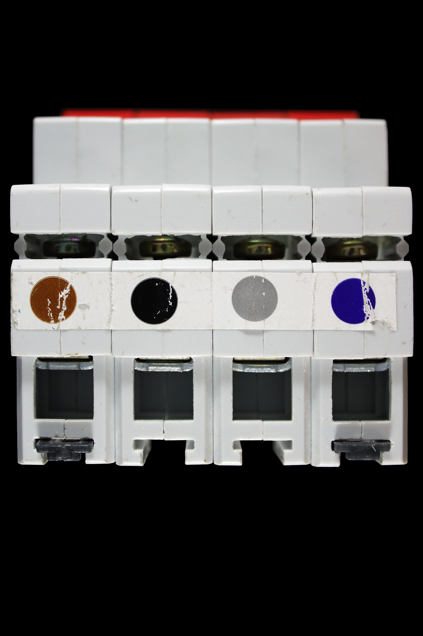 PROTEUS 100 AMP FOUR POLE MAIN SWITCH DISCONNECTOR 100S4 AC22B