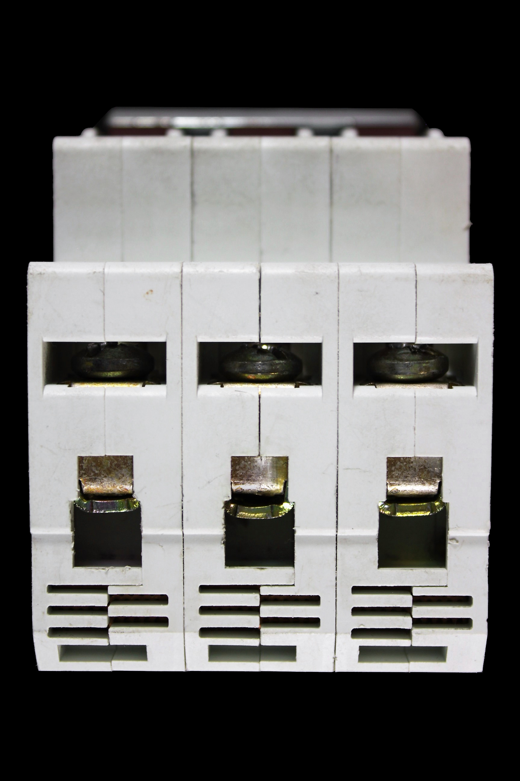 PROTEUS 16 AMP CURVE C 10kA TRIPLE POLE MCB CIRCUIT BREAKER 31016/3 PX300