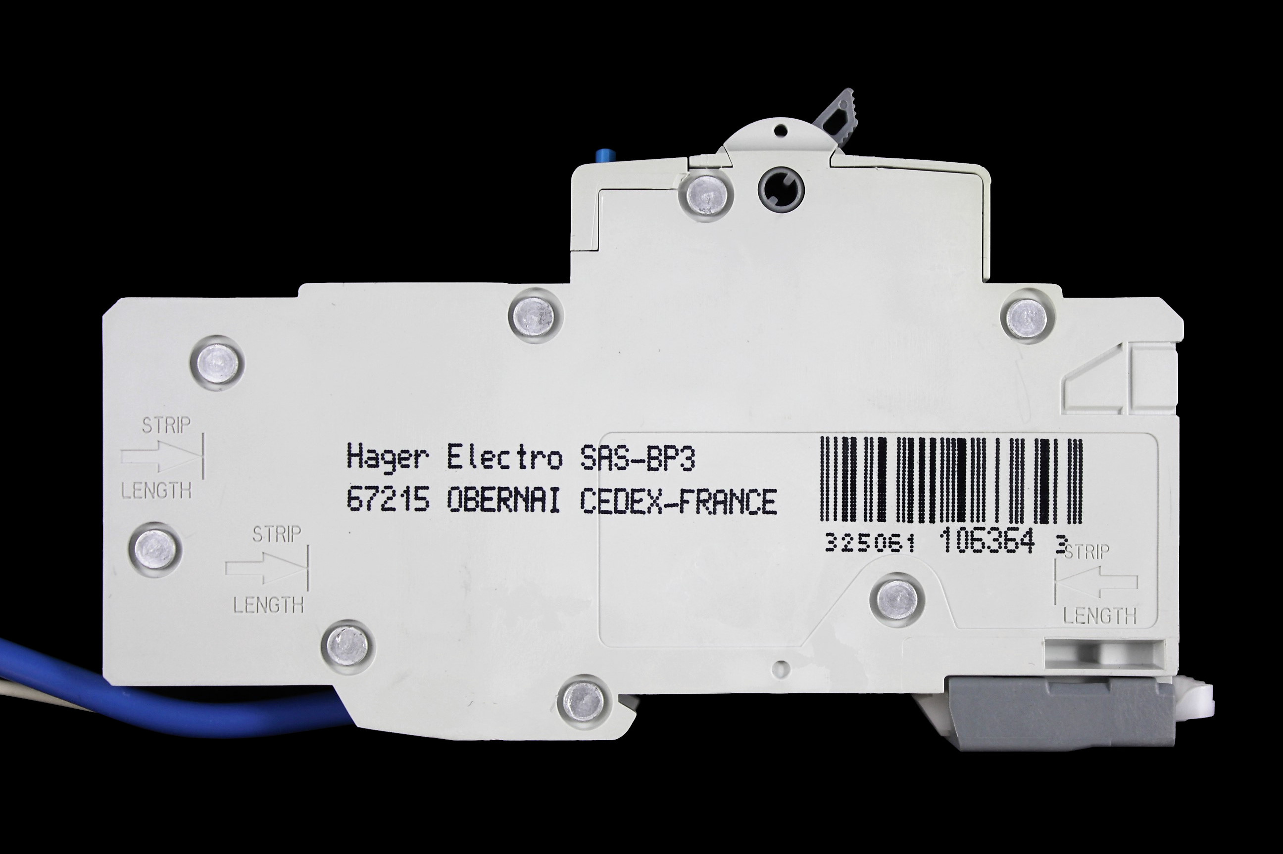 HAGER 32 AMP CURVE B 6kA 30mA RCBO TYPE AC ADN132 106364