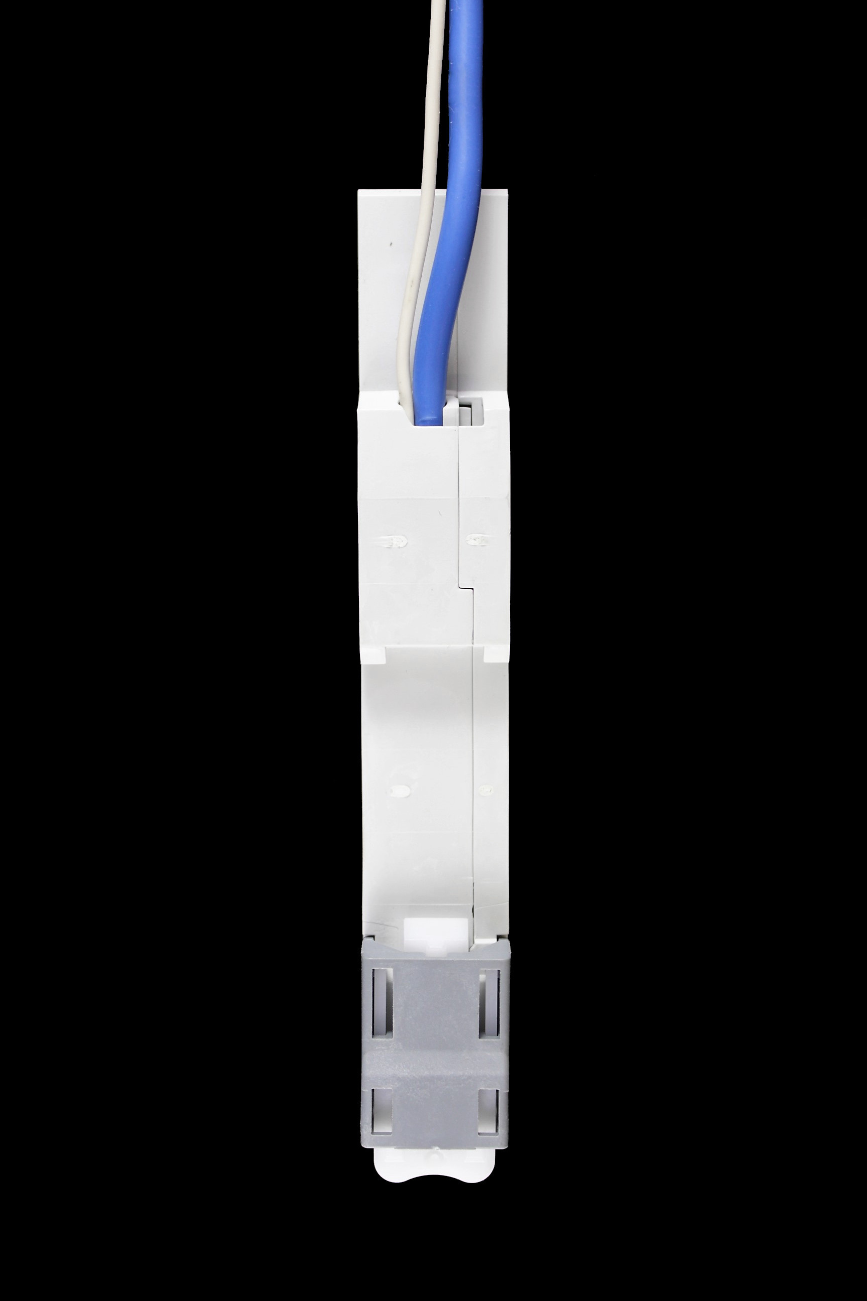 HAGER 32 AMP CURVE B 6kA 30mA RCBO TYPE AC ADN132 106364