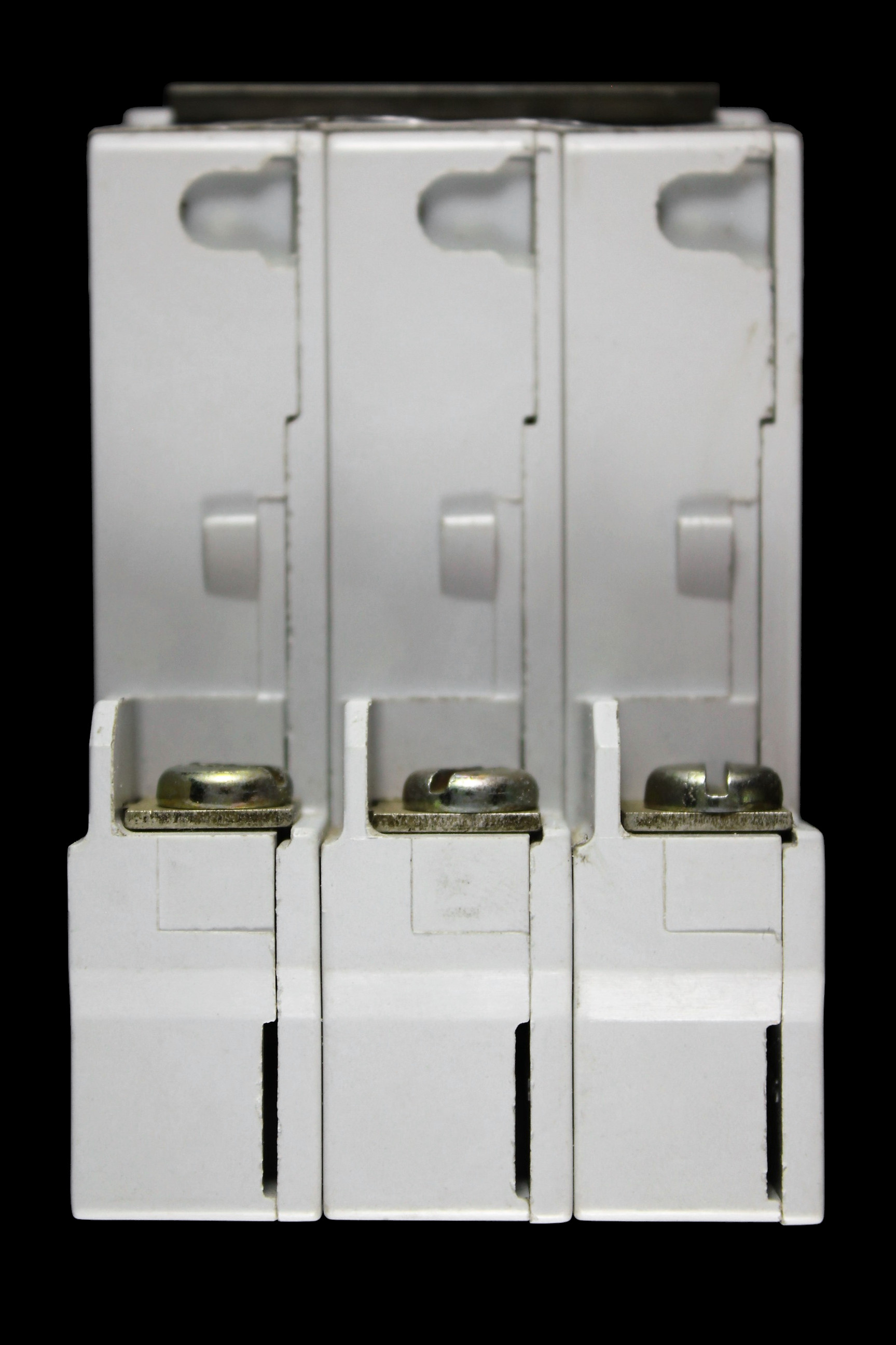 MEM 63 AMP TYPE 2 6kA TRIPLE POLE MCB CIRCUIT BREAKER 633MB2