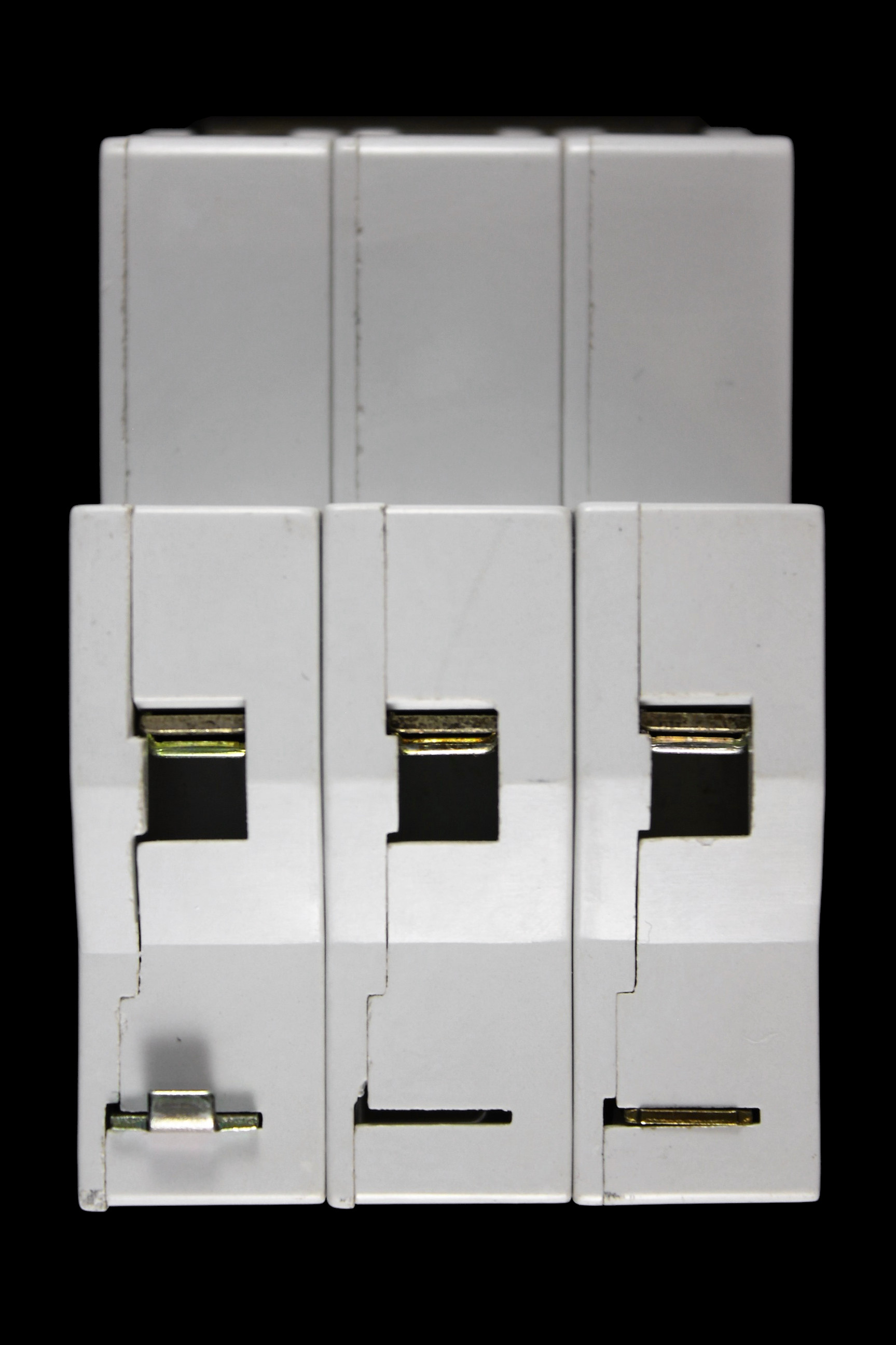 MEM 63 AMP TYPE 2 6kA TRIPLE POLE MCB CIRCUIT BREAKER 633MB2