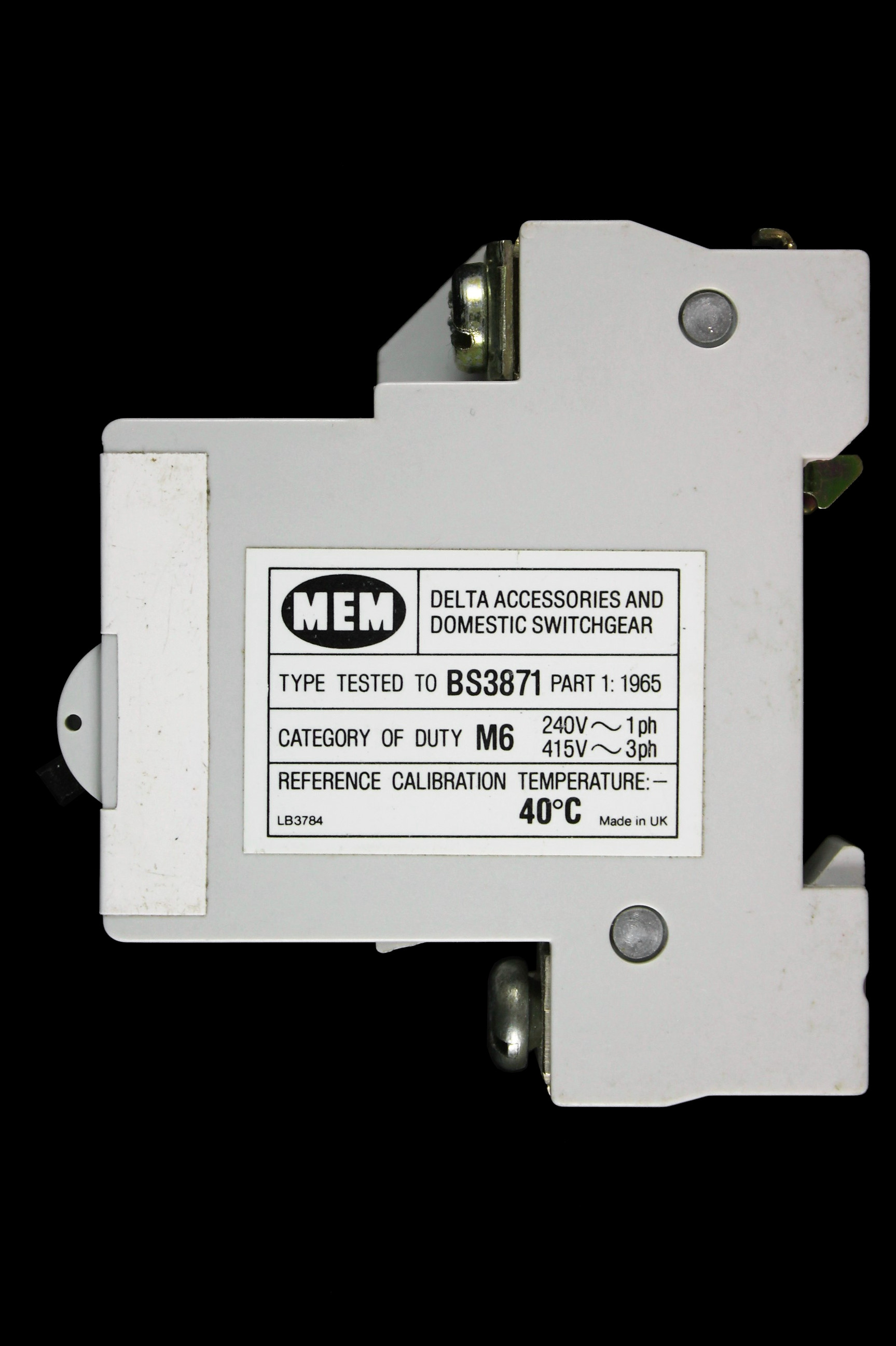 MEM 5 AMP CURVE B M6 MCB CIRCUIT BREAKER 51QEB