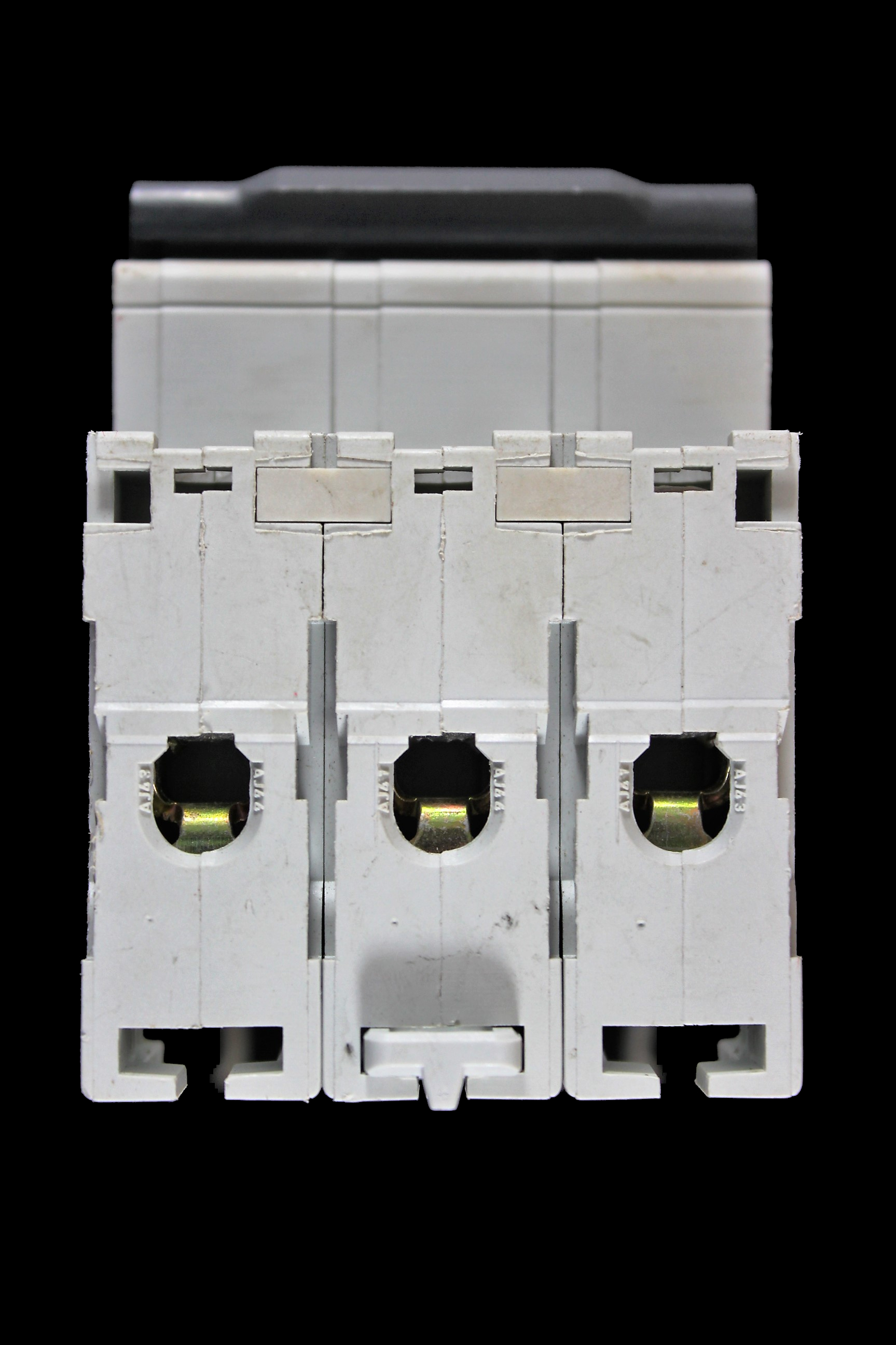 SQUARE D 6 AMP CURVE C 10kA TRIPLE POLE MCB CIRCUIT BREAKER KQ 10C306