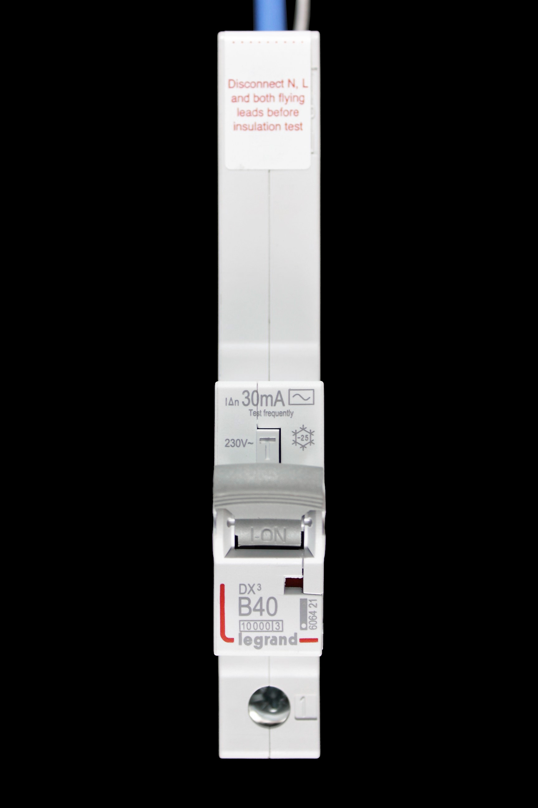 LEGRAND 40 AMP CURVE B 10kA 30mA RCBO TYPE AC 6064 21 DX3