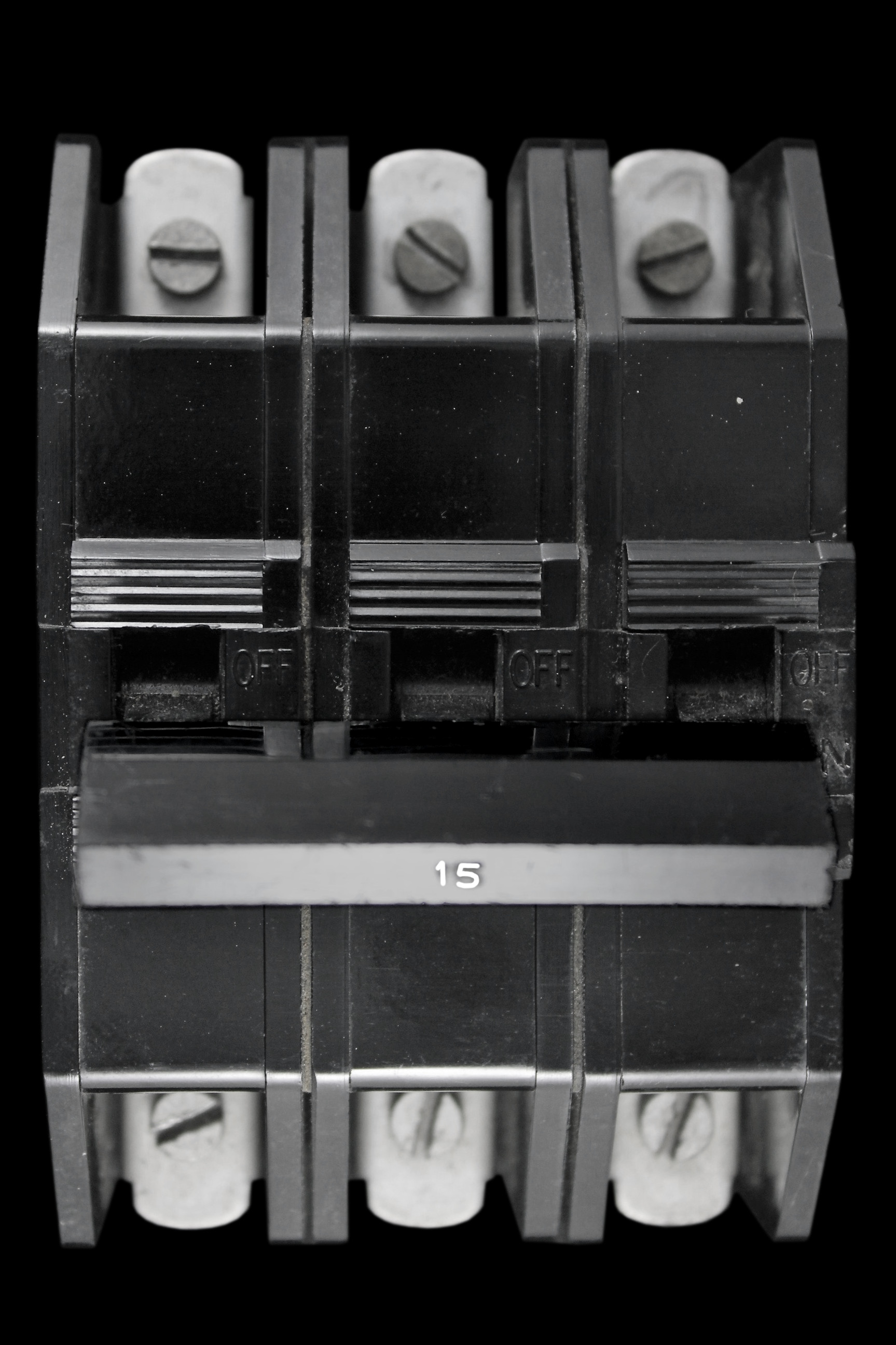 DORMAN SMITH 15 AMP M3 TRIPLE POLE MCB CIRCUIT BREAKER LOADMASTER
