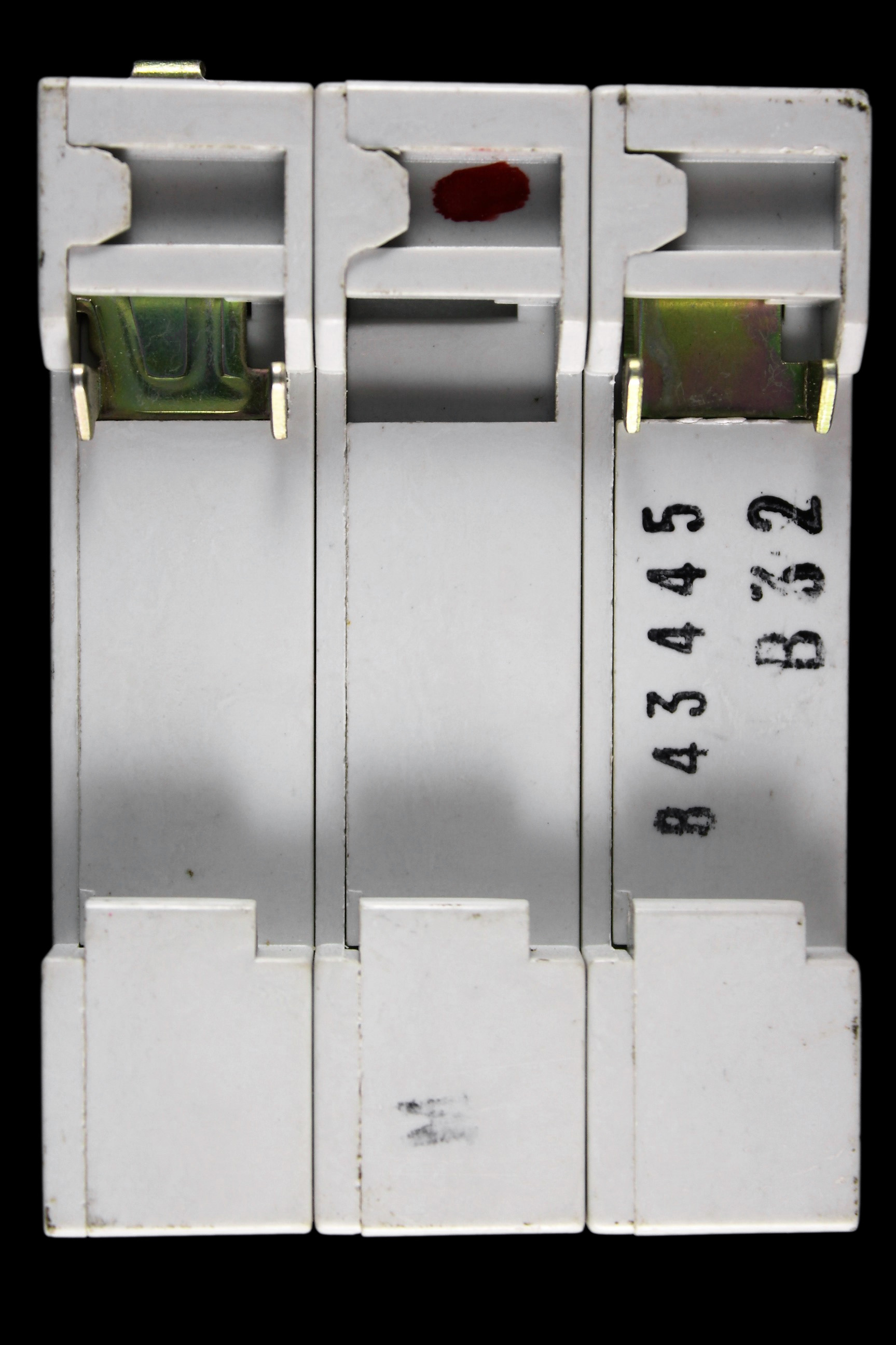 BILL 32 AMP CURVE B M9 TRIPLE POLE MCB CIRCUIT BREAKER T323B RED