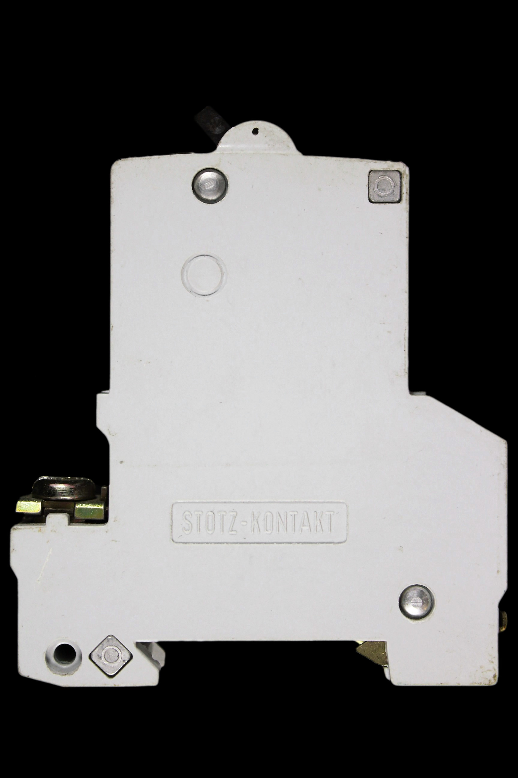 DENNIS 32 AMP TYPE 2 M9 MCB CIRCUIT BREAKER 92S32