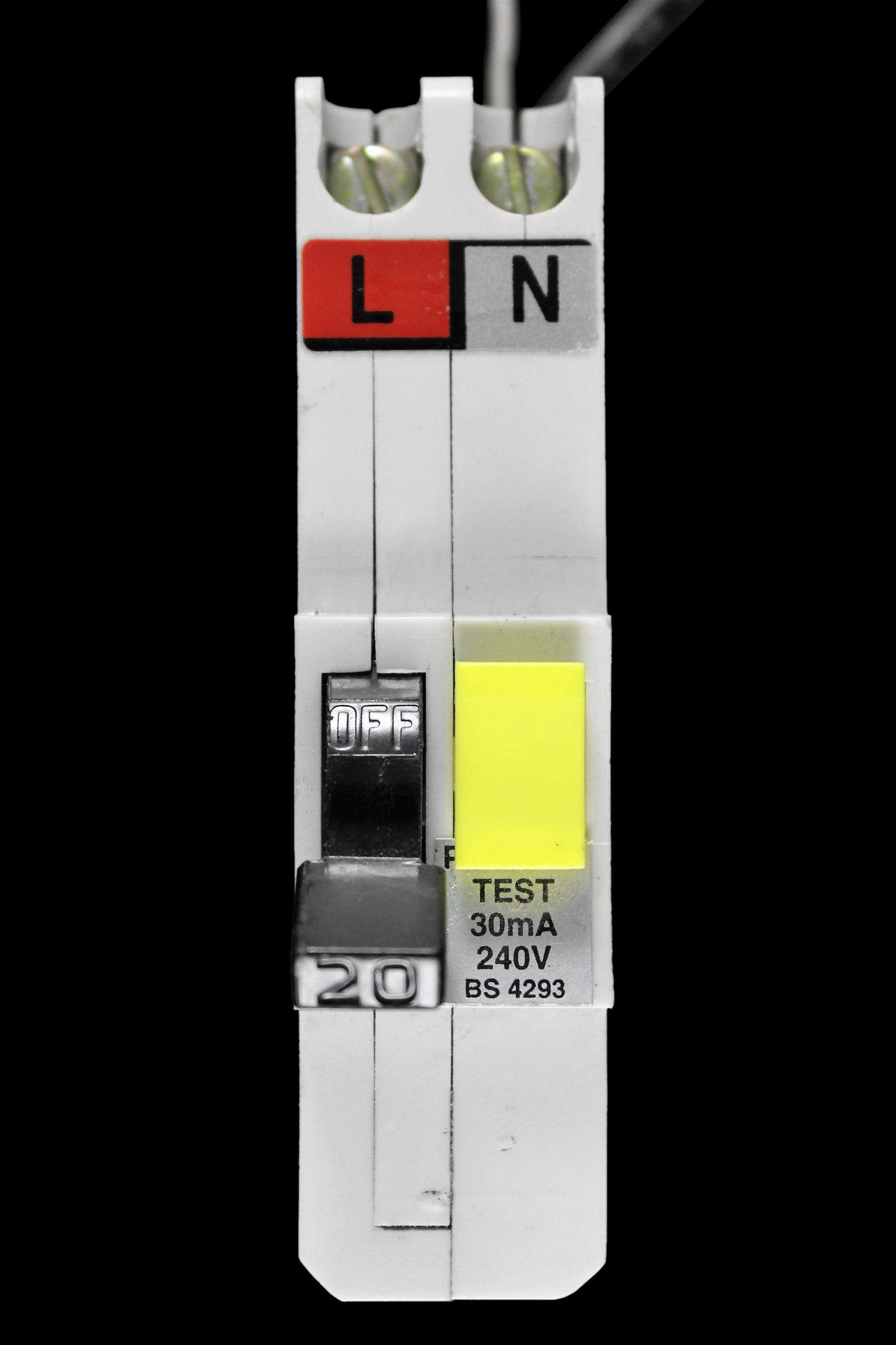 FEDERAL ELECTRIC 20 AMP 30mA RCBO STABLOK WY