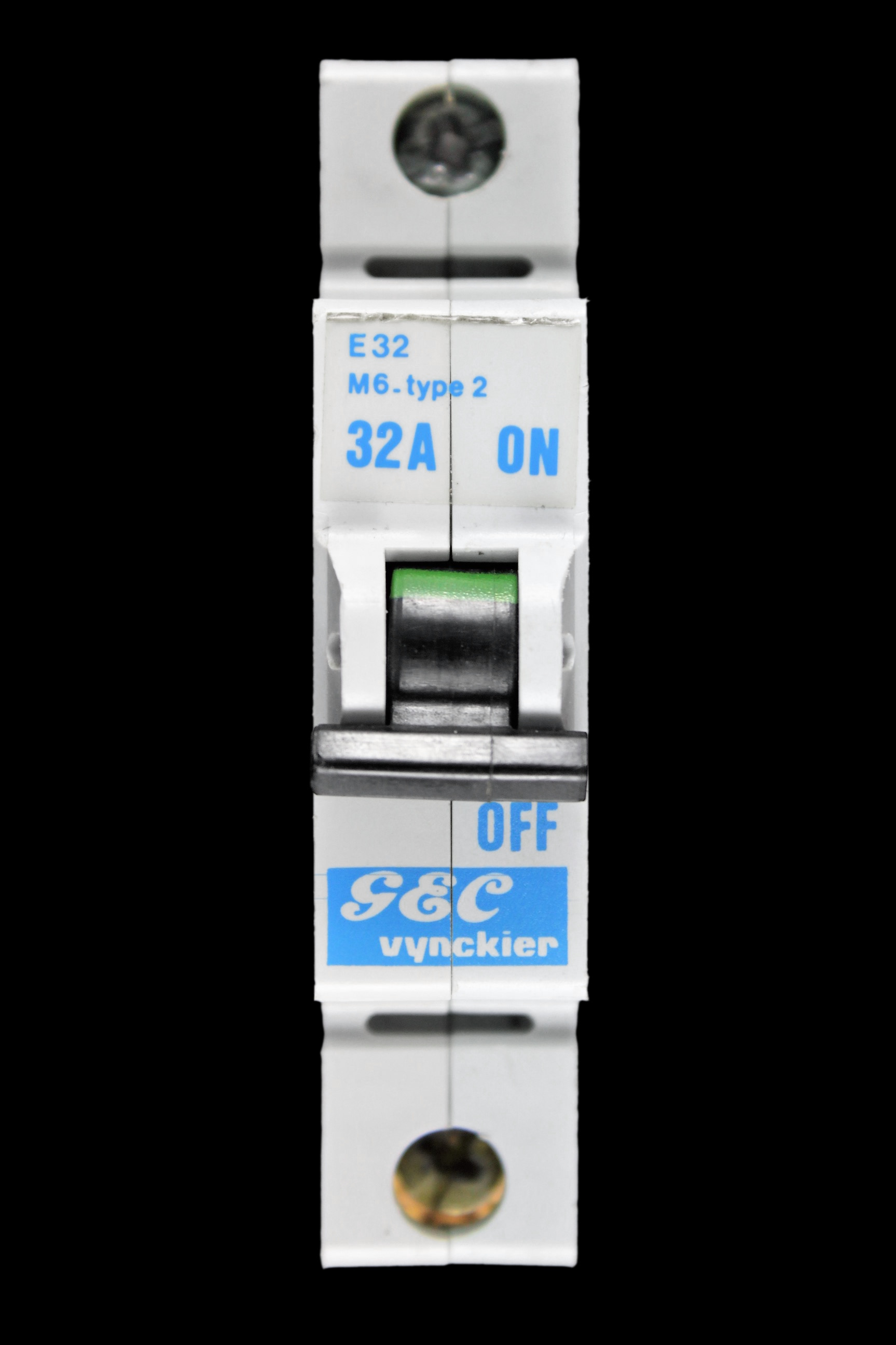 GEC VYNCKIER 32 AMP TYPE 2 M6 MCB CIRCUIT BREAKER E32 098/374132-000