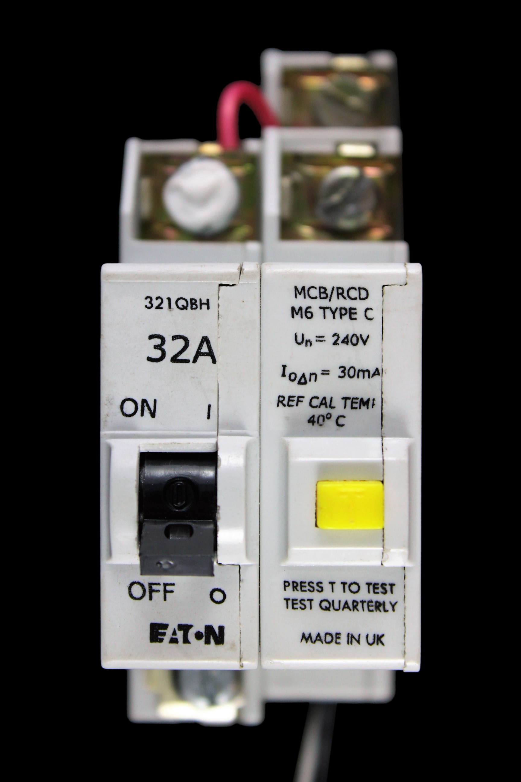 EATON 32 AMP CURVE C M6 30mA DOUBLE POLE MCB/RCD RCBO 321QBH