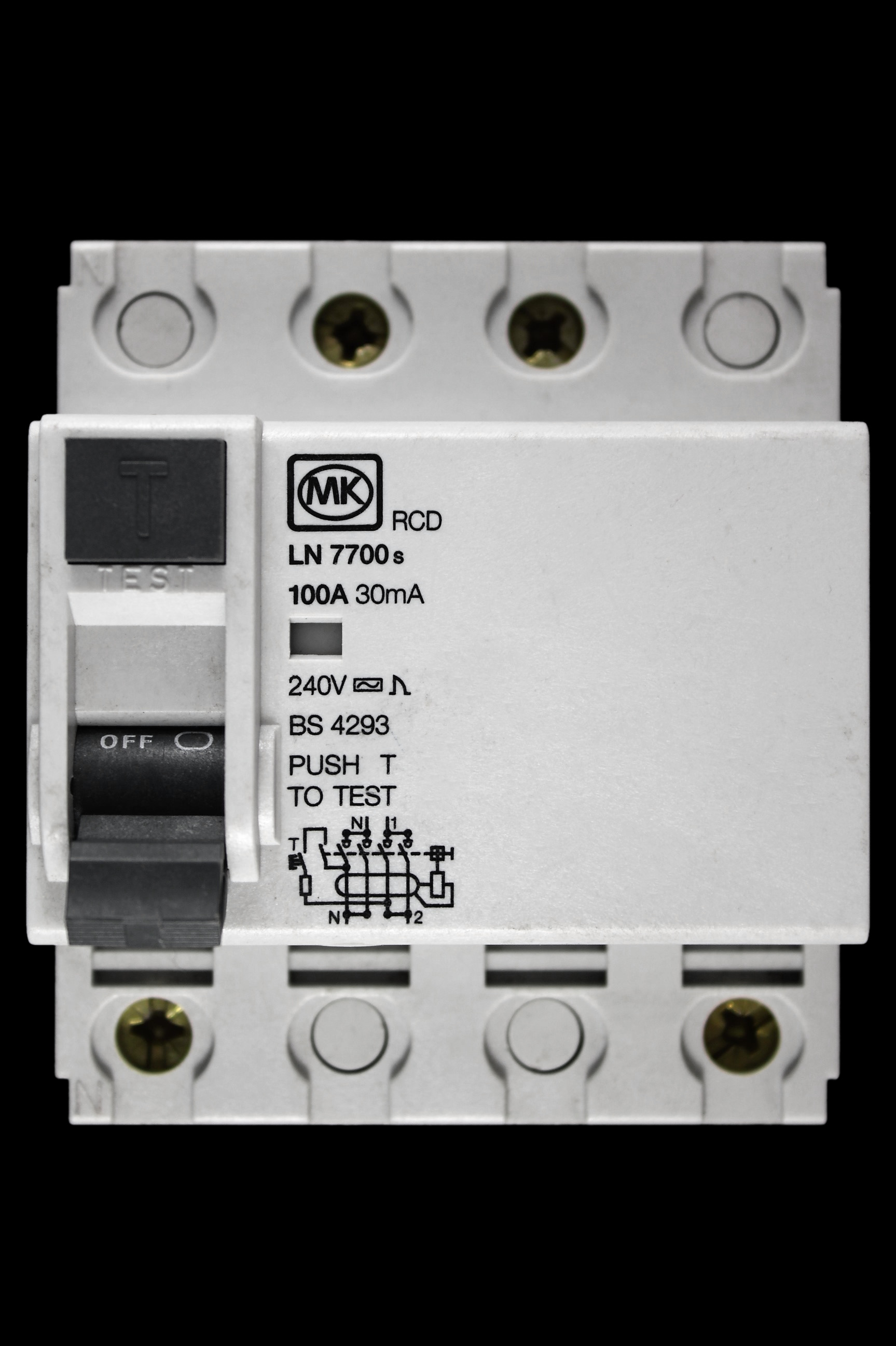 MK 100 AMP 30mA DOUBLE POLE RCD TYPE AC LN 7700s