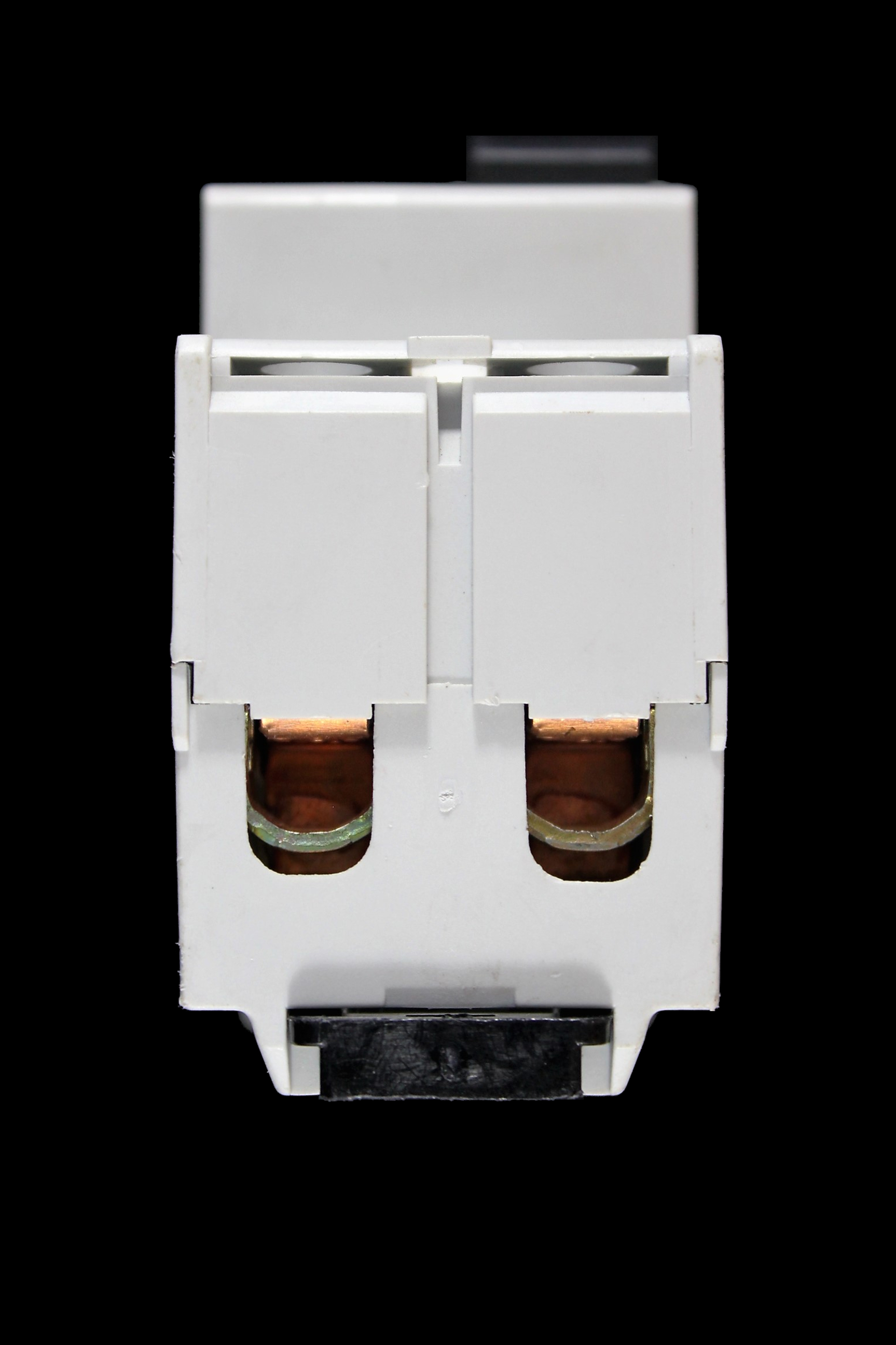 SECTOR 40 AMP 30mA DOUBLE POLE RCD TYPE AC SRA40/2D 666086