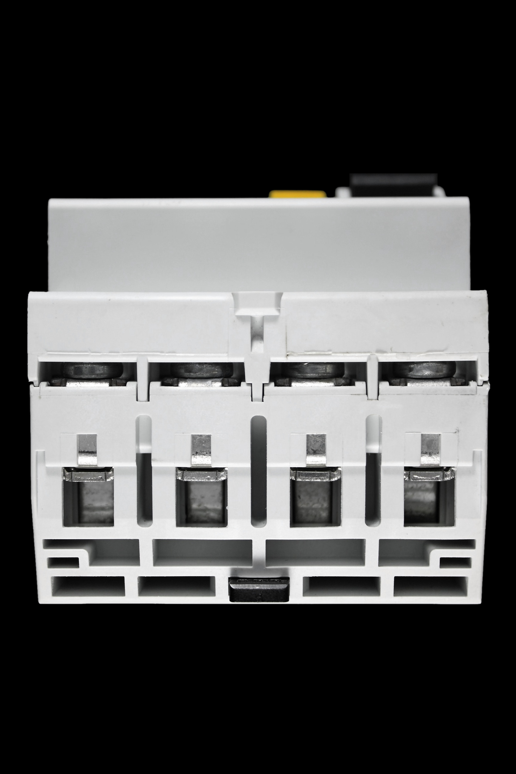EATON 100 AMP 30mA FOUR POLE RCD EAM1004H YELLOW