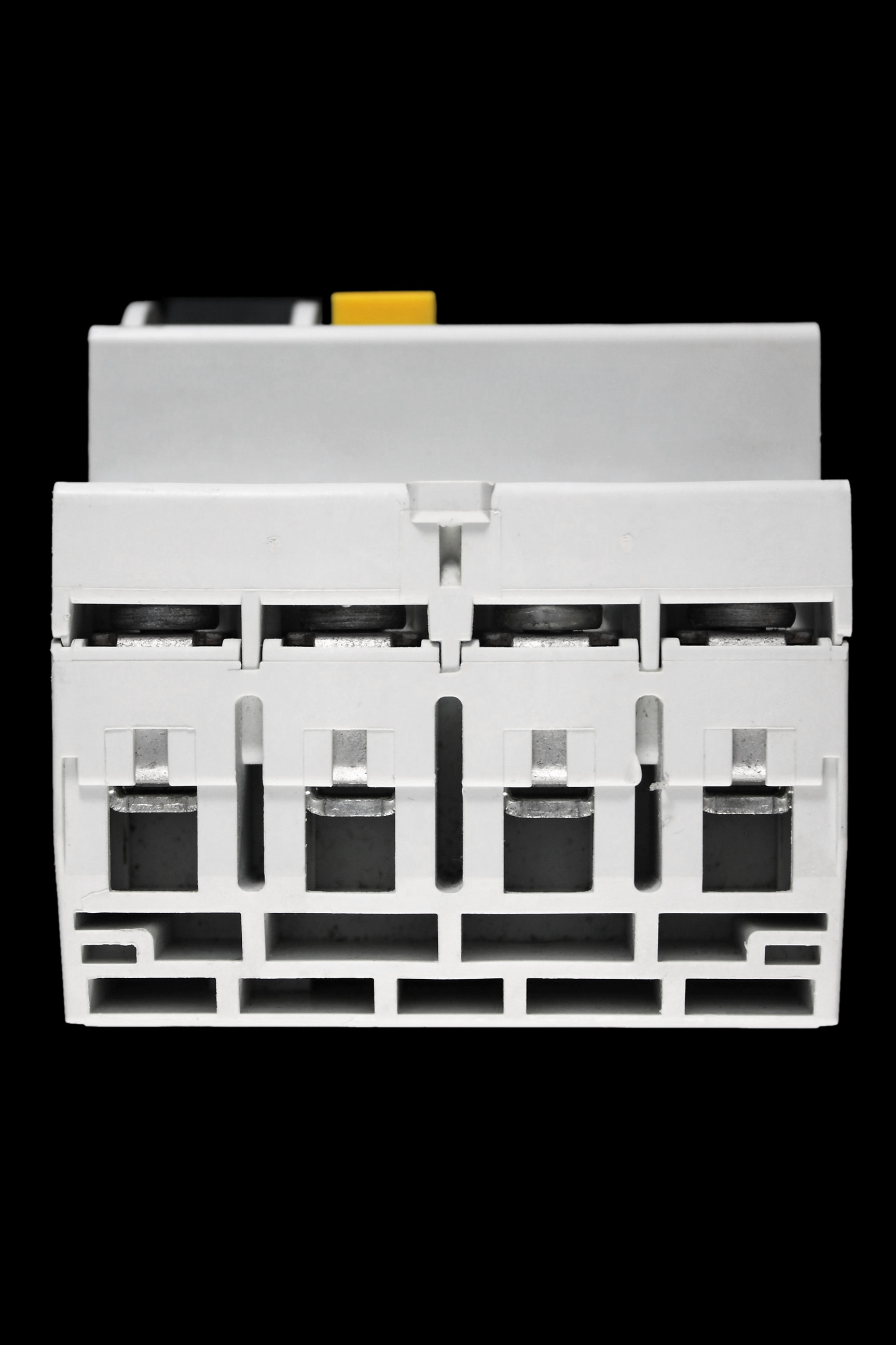 EATON 100 AMP 30mA FOUR POLE RCD EAM1004H YELLOW