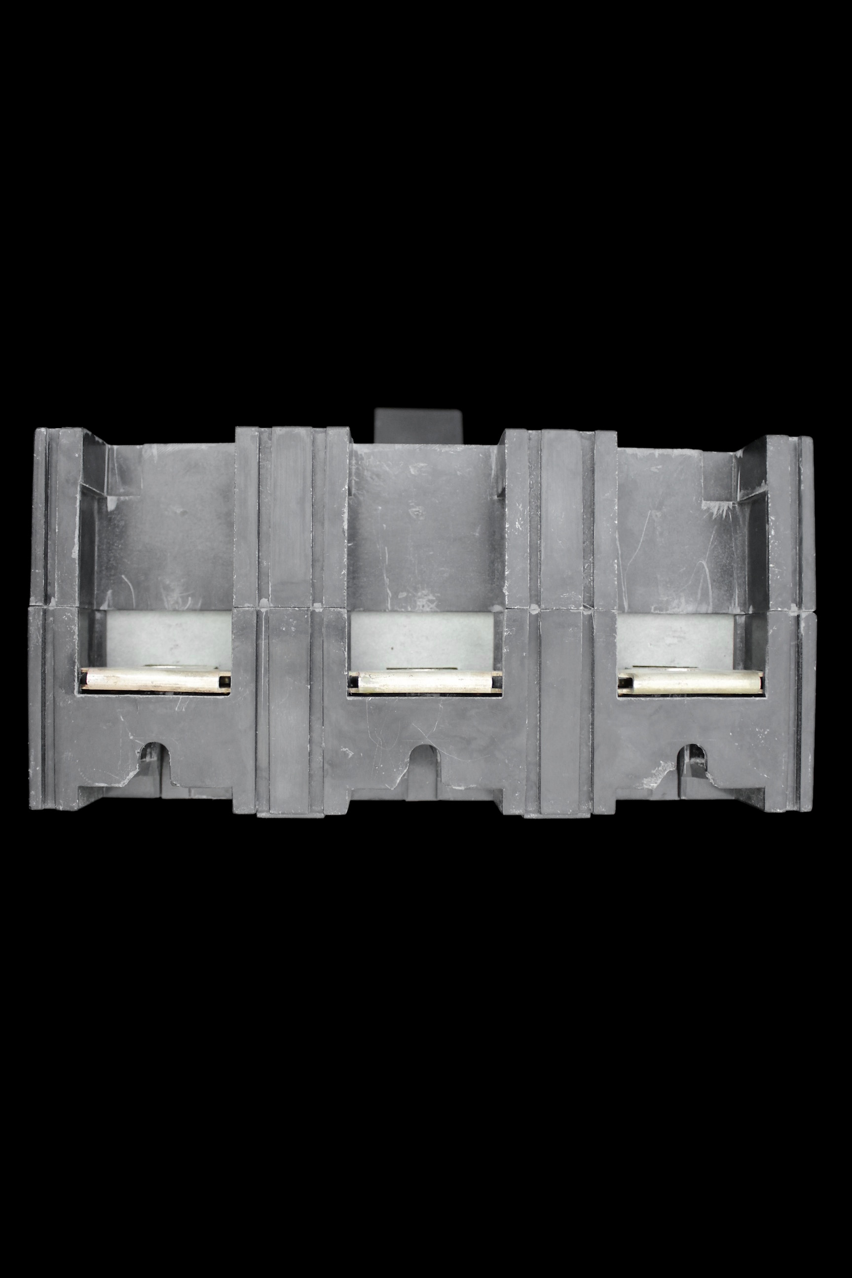 DORMAN SMITH 630 AMP 32kA TRIPLE POLE MCCB LOADLINE TYPE CA