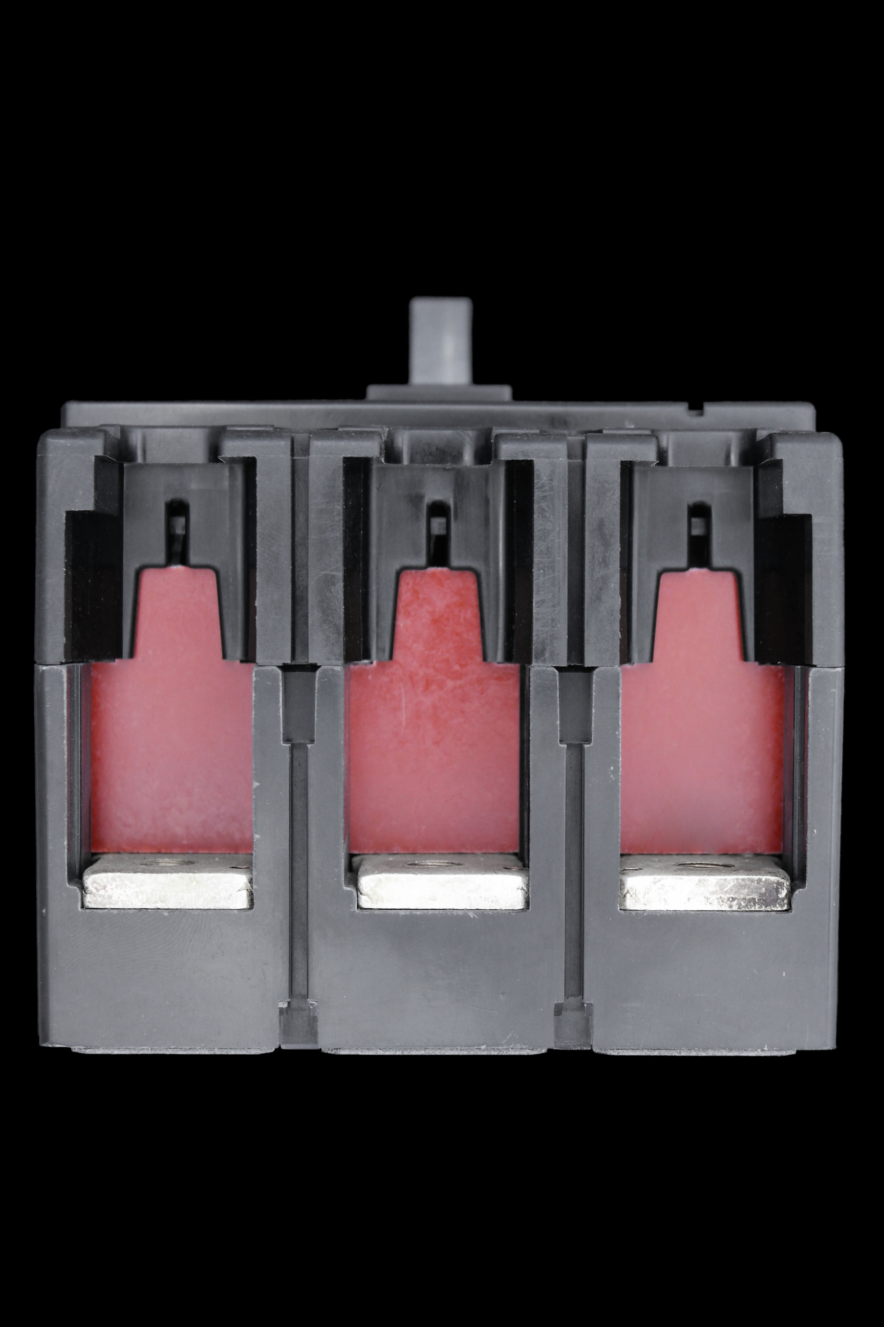 TERASAKI 250 AMP 25kA TRIPLE POLE MCCB TEMBREAK XS250NJ