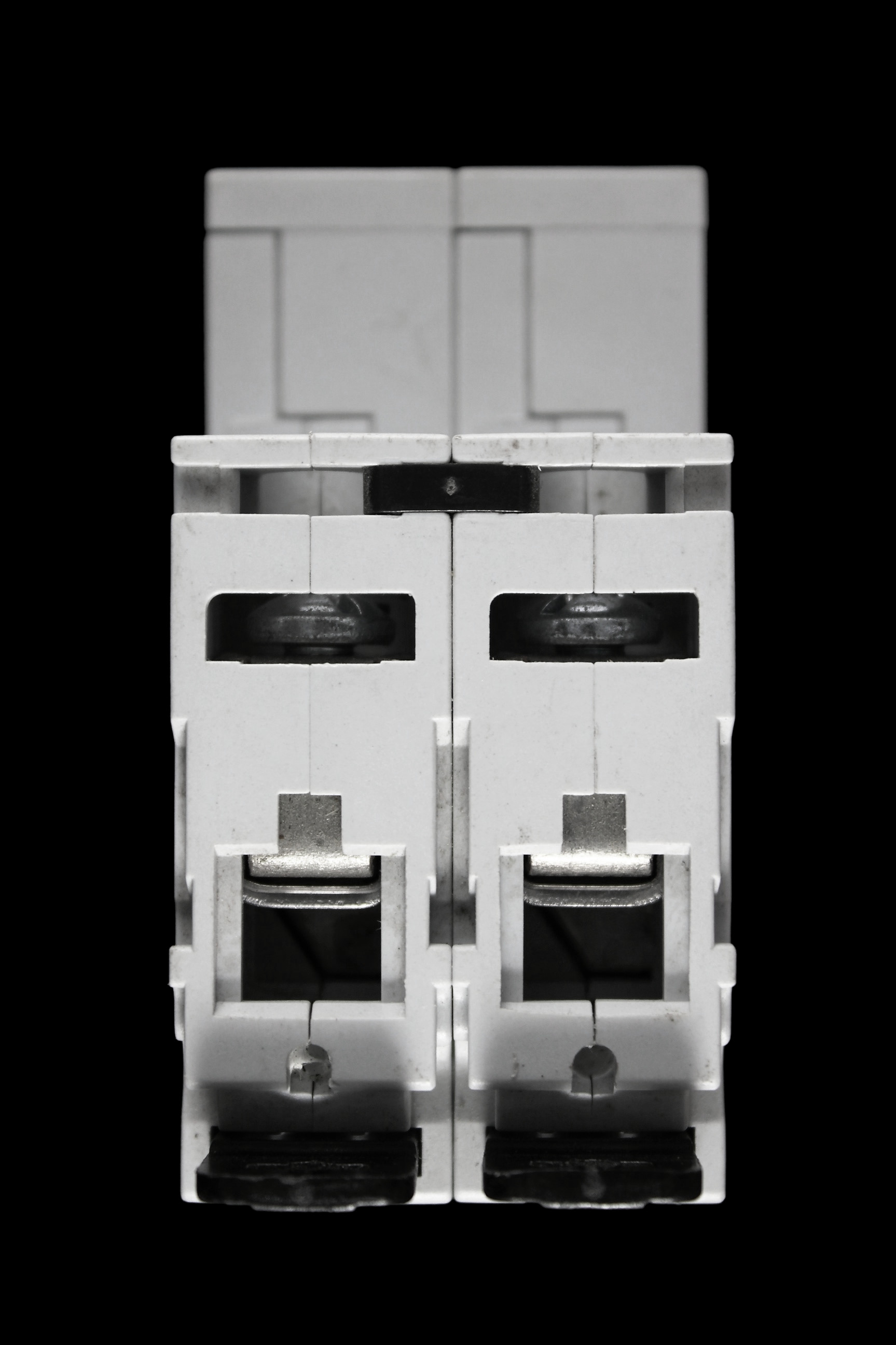 EATON 16 AMP CURVE C 10kA DOUBLE POLE MCB CIRCUIT BREAKER MCH216