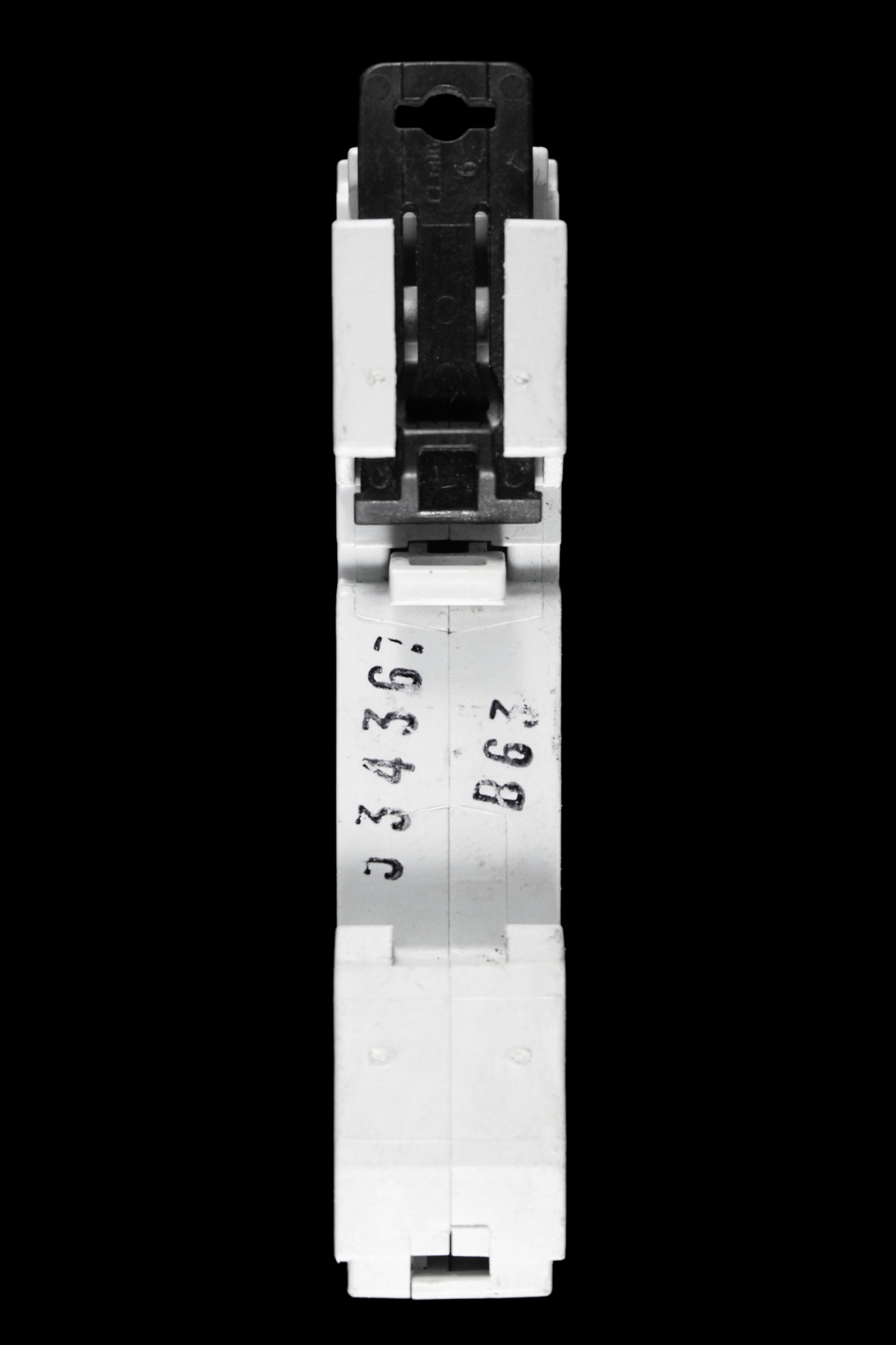BILL 63 AMP CURVE B 10kA MCB CIRCUIT BREAKER THB631