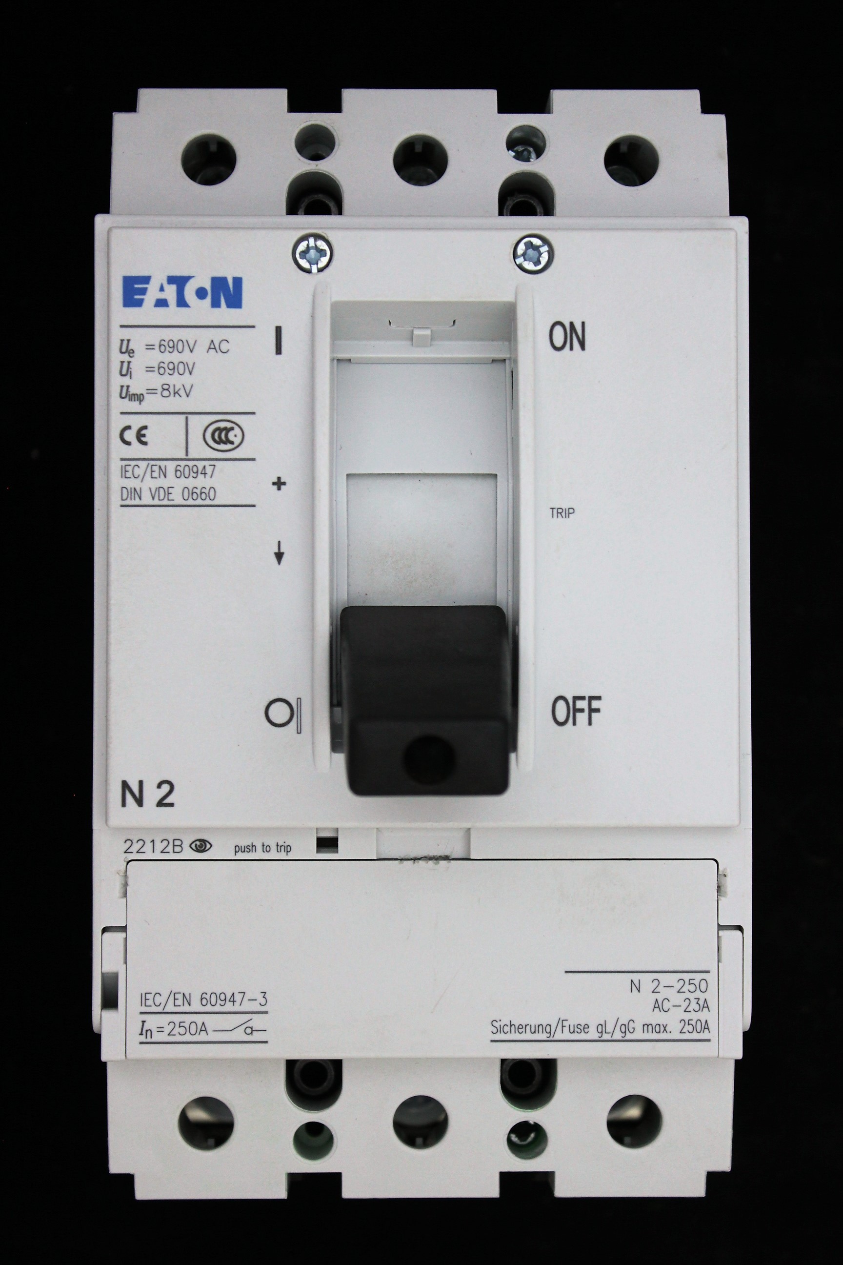 EATON 250 AMP TRIPLE POLE SWITCH DISCONNECTOR N2-250