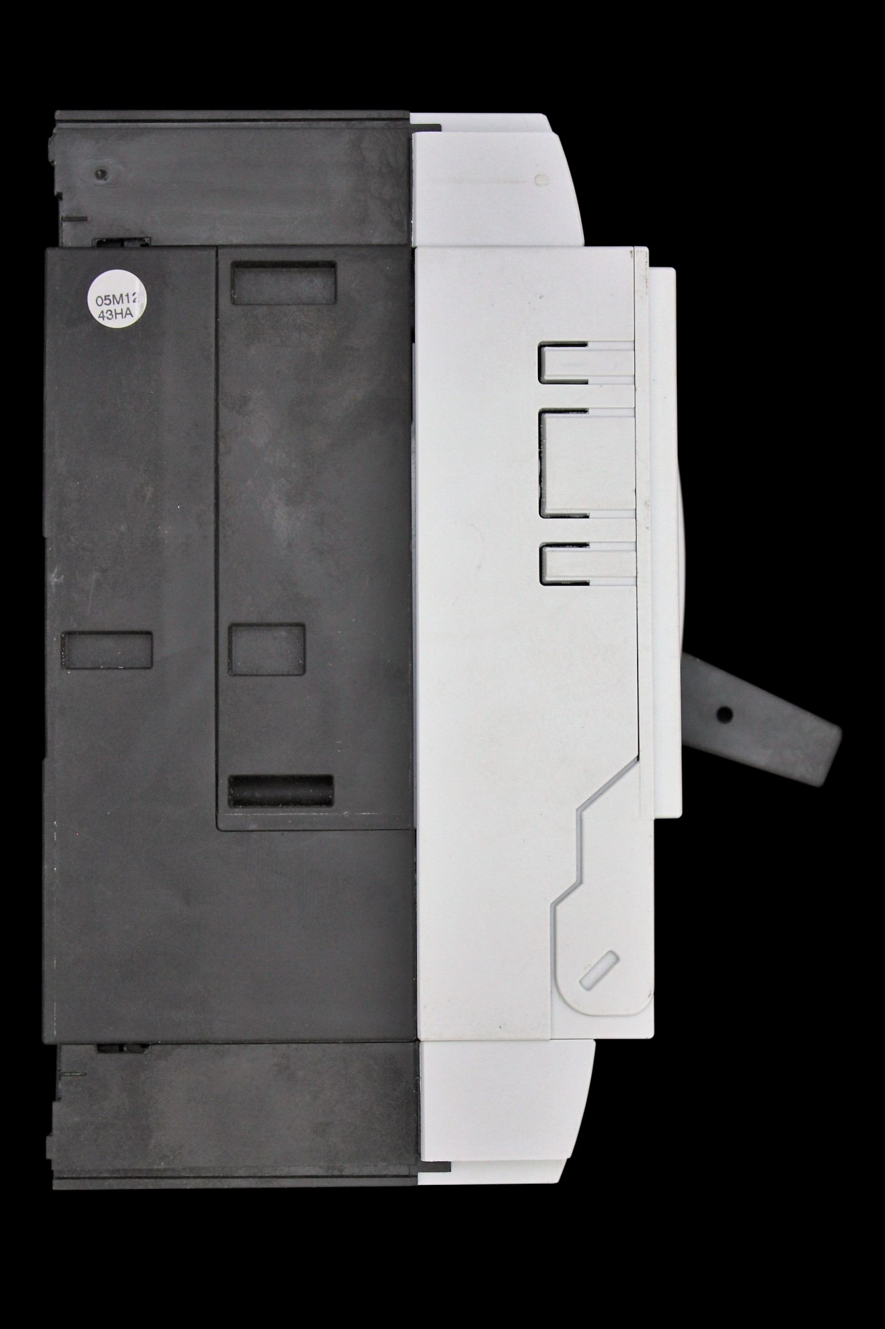 EATON 250 AMP TRIPLE POLE SWITCH DISCONNECTOR N2-250