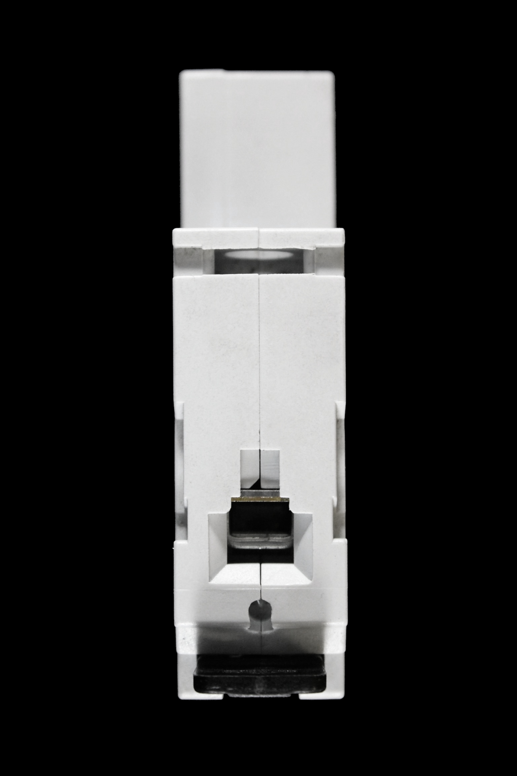 EATON MEM 10 AMP CURVE B 6kA MCB CIRCUIT BREAKER AD10B