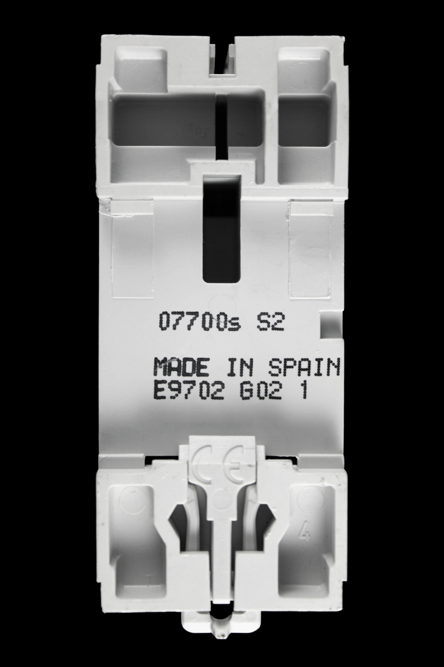 MK 100 AMP 30mA DOUBLE POLE RCD TYPE AC LN 7700s
