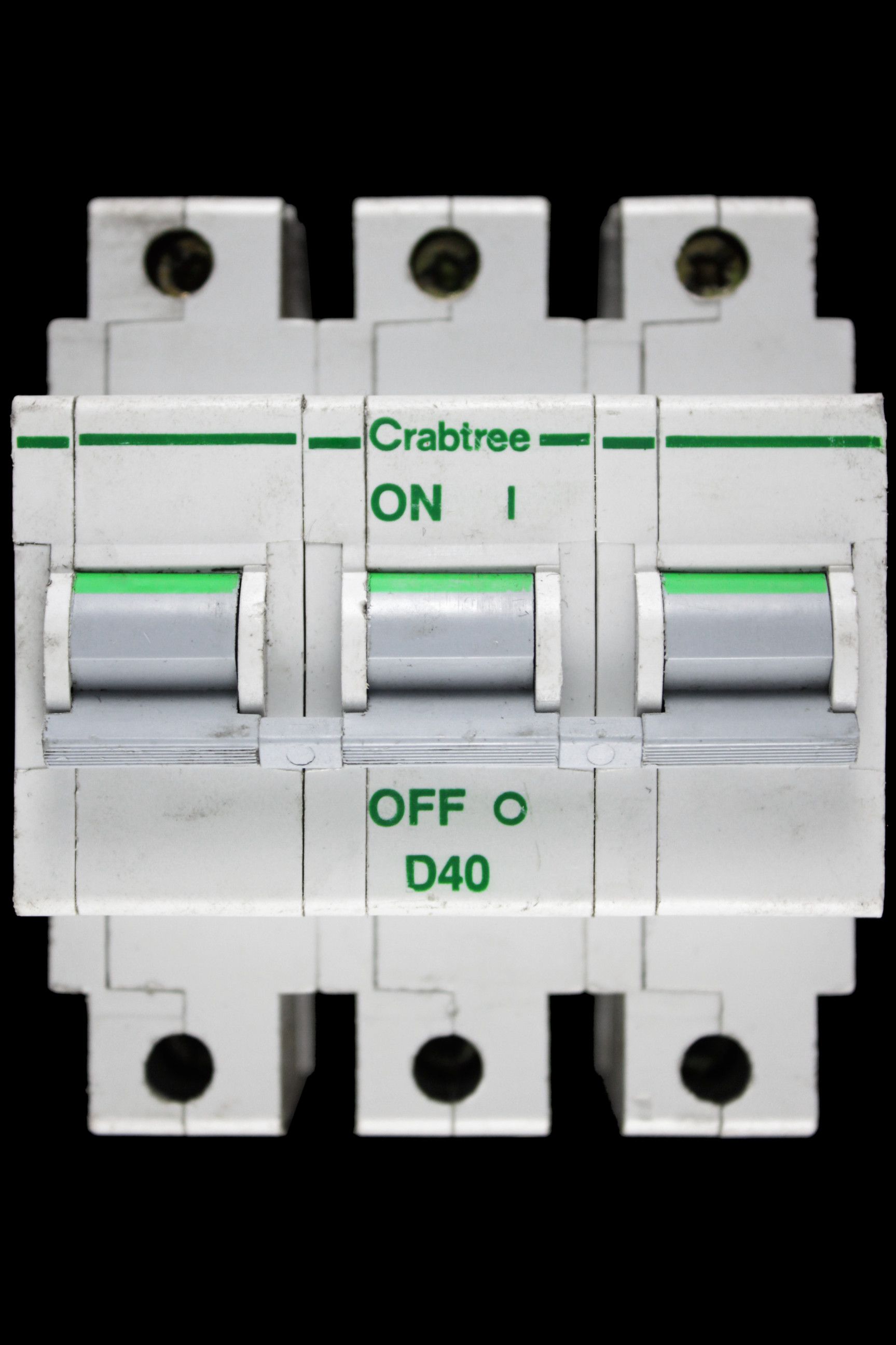 CRABTREE 40 AMP CURVE D 10kA TRIPLE POLE MCB CIRCUIT BREAKER POLESTAR