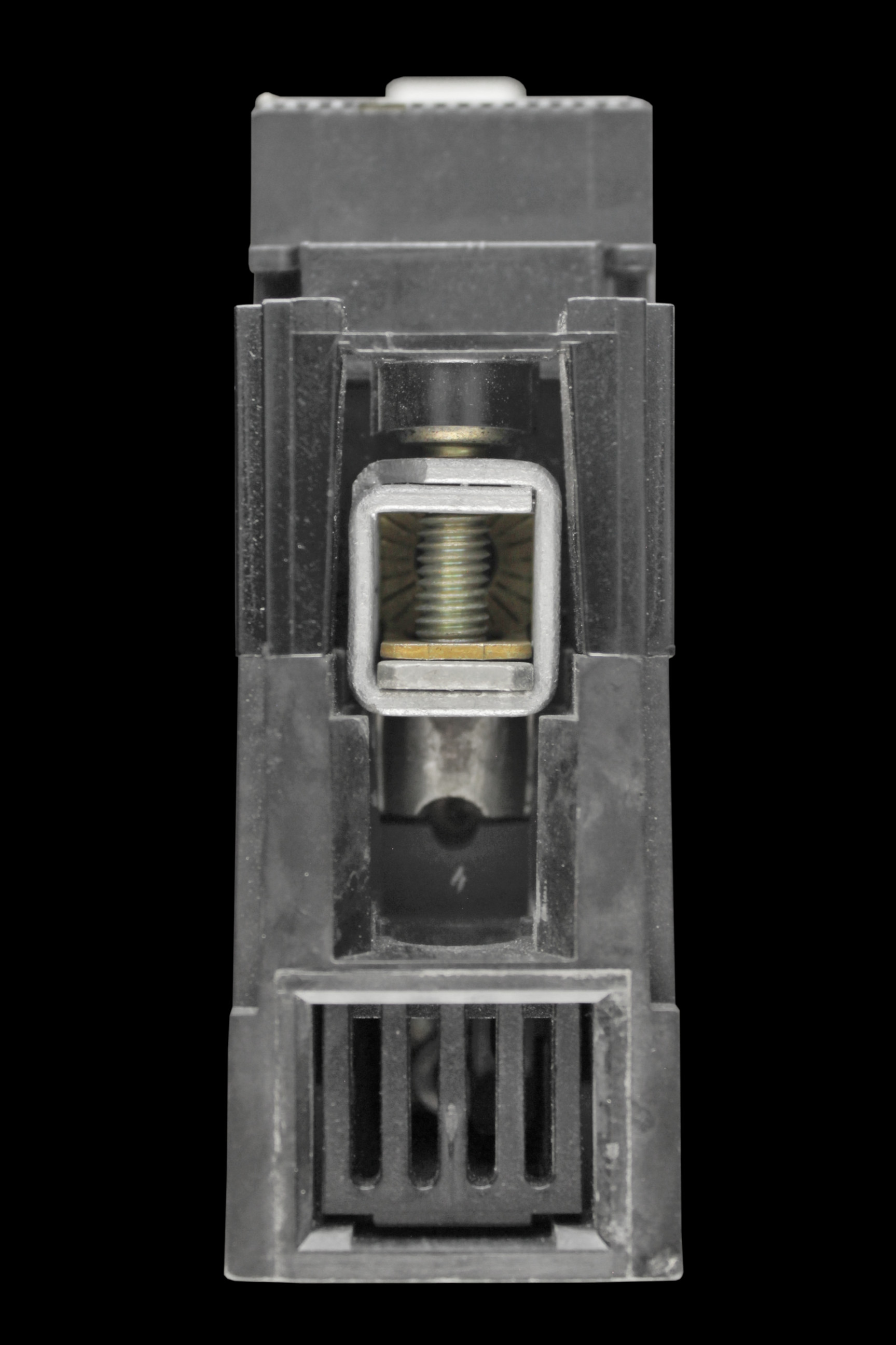 MERLIN GERIN 30 AMP 15kA MCCB C100NF COMPACT