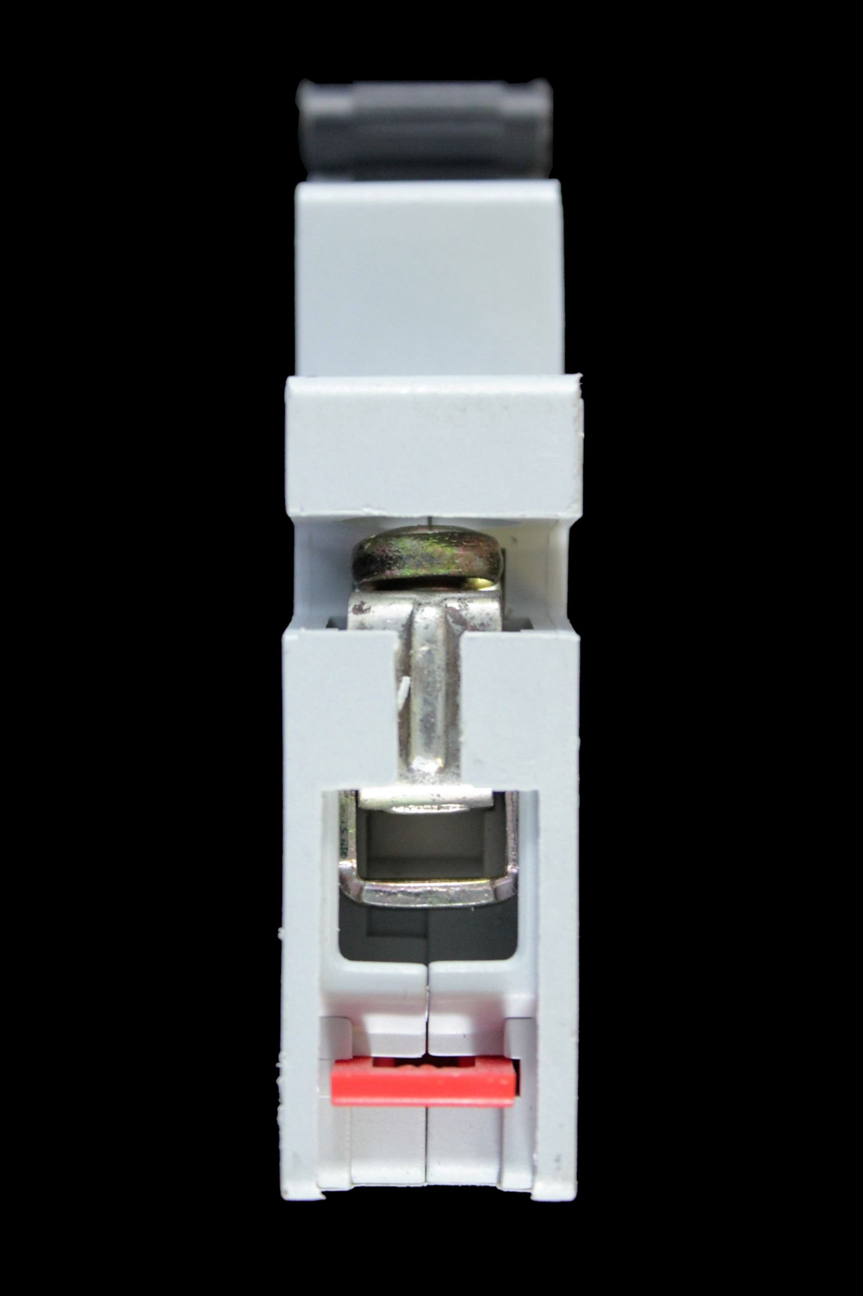 SECTOR 32 AMP CURVE B 6kA MCB CIRCUIT BREAKER SVMCB32/B BR