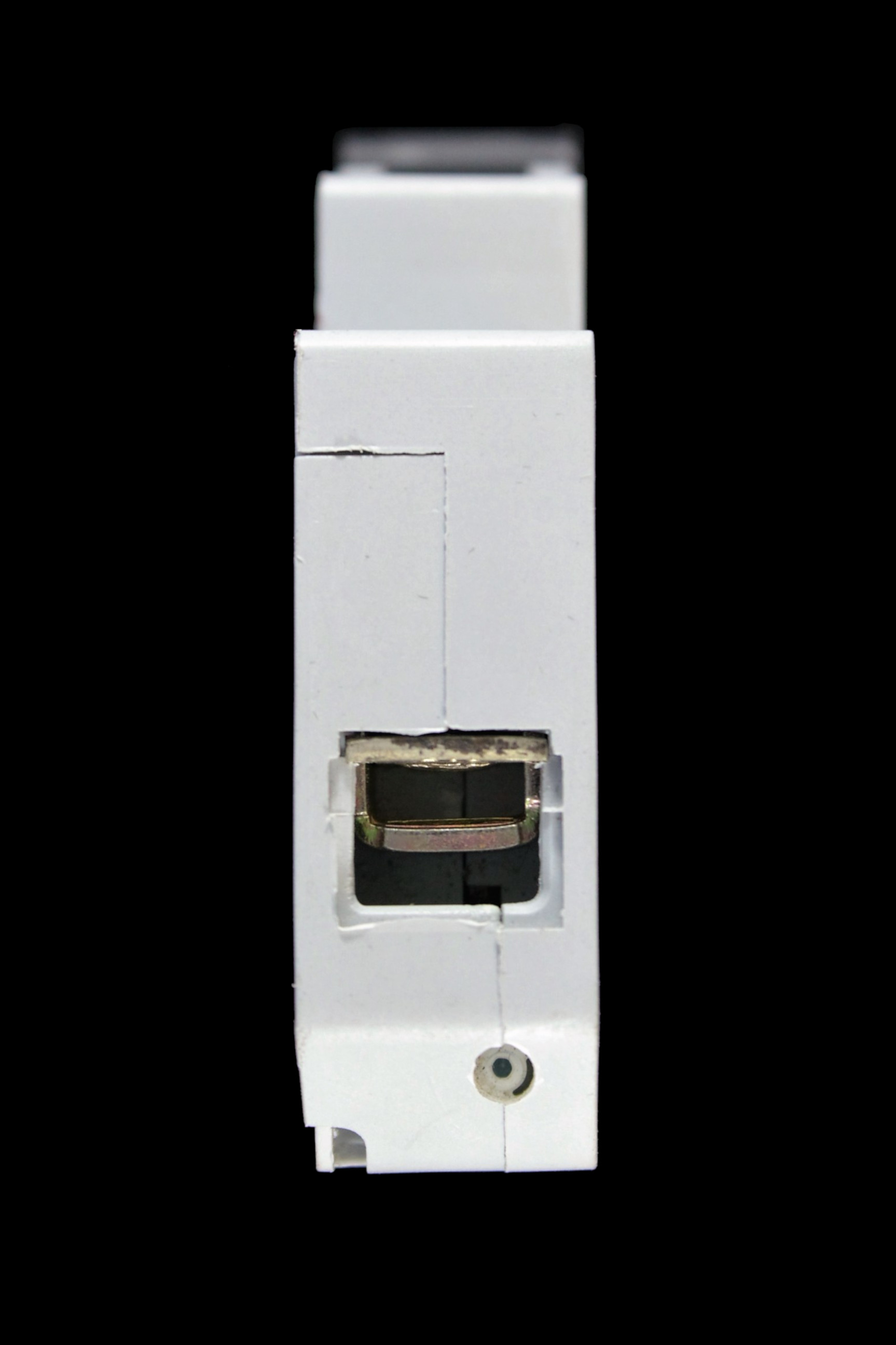 SECTOR 32 AMP CURVE B 6kA MCB CIRCUIT BREAKER SVMCB32/B BR