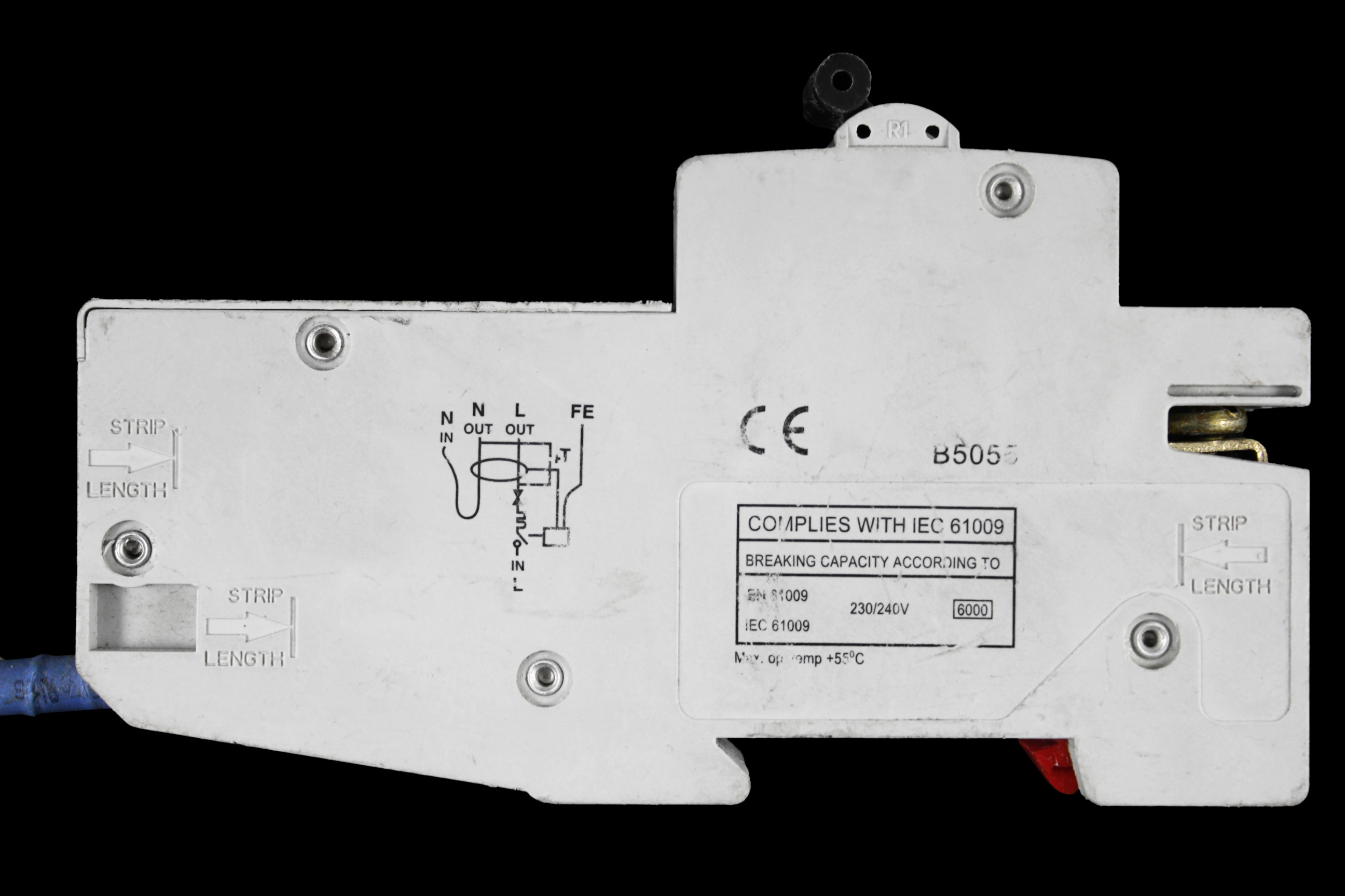 SECTOR 20 AMP CURVE C 6kA 30mA RCBO SVRCBO20/C RED