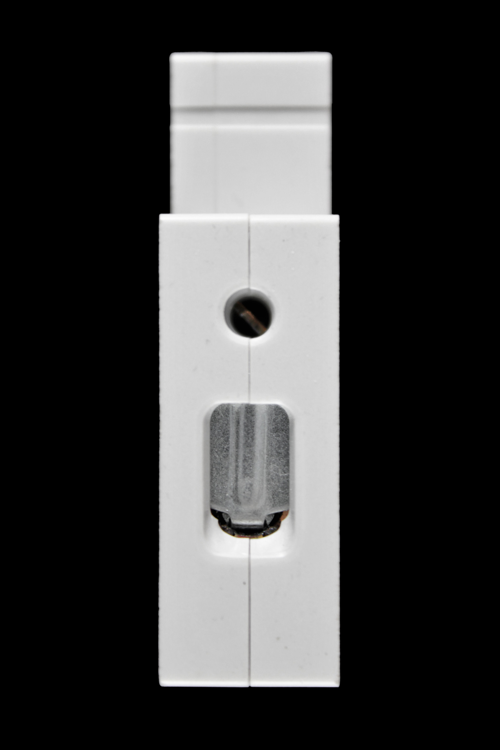 NEWLEC 32 AMP CURVE B 6kA MCB CIRCUIT BREAKER NLMB132B