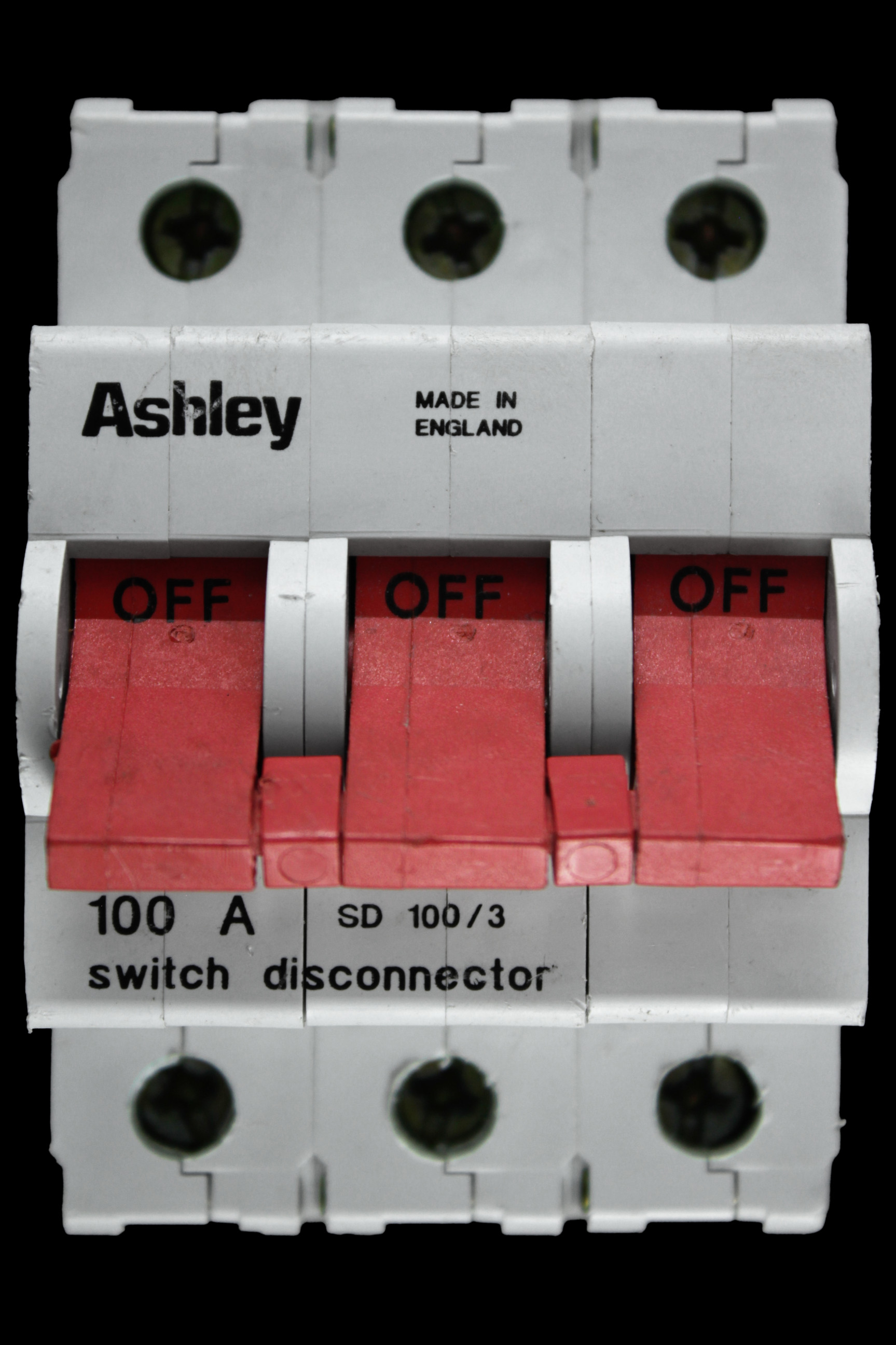ASHLEY 100 AMP TRIPLE POLE MAIN SWITCH DISCONNECTOR SD100/3
