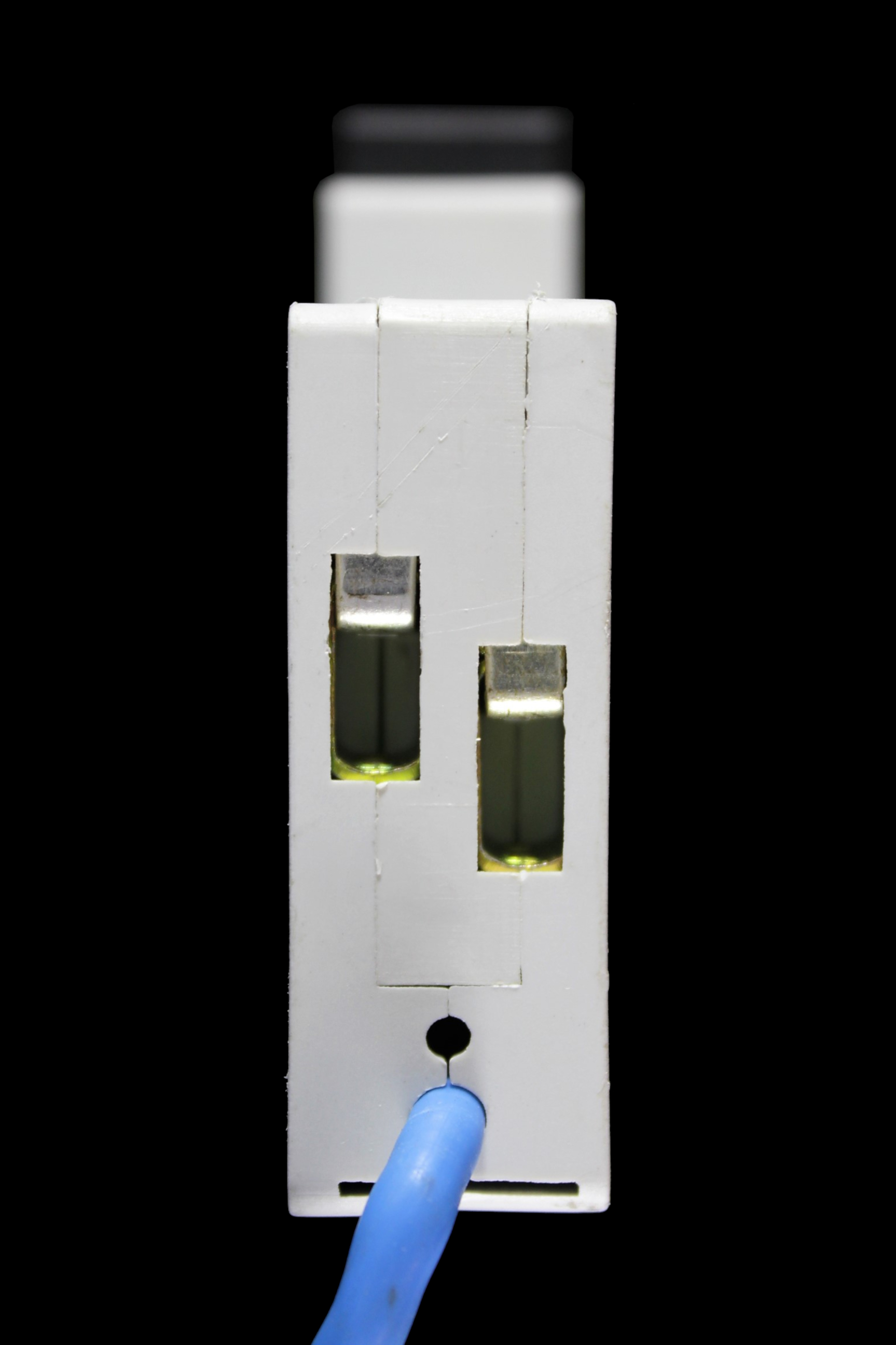 PROTEUS 32 AMP CURVE B 10kA 30mA RCBO TYPE AC XL32BRW