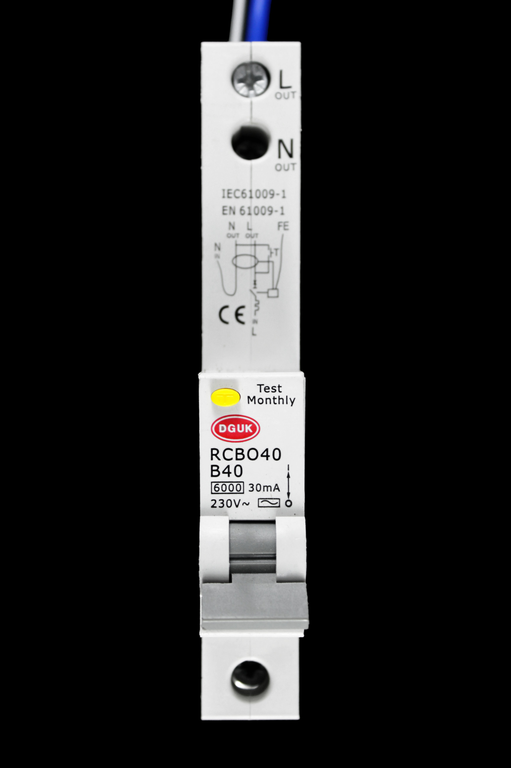 DGUK 40 AMP CURVE B 6kA 30mA RCBO RCBO40