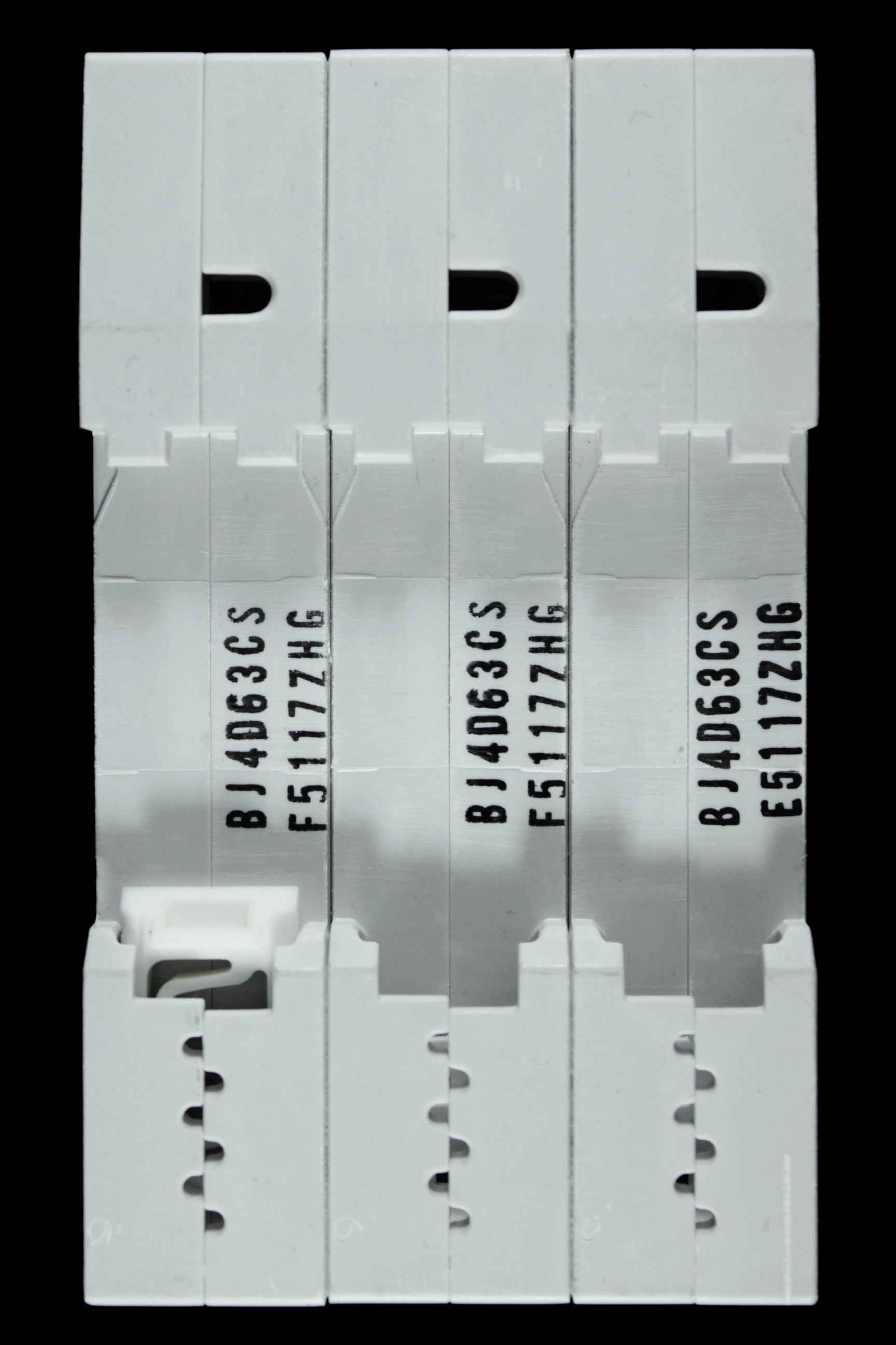 CRABTREE 63 AMP CURVE D 10kA TRIPLE POLE MCB CIRCUIT BREAKER 6HT63D LOADSTAR