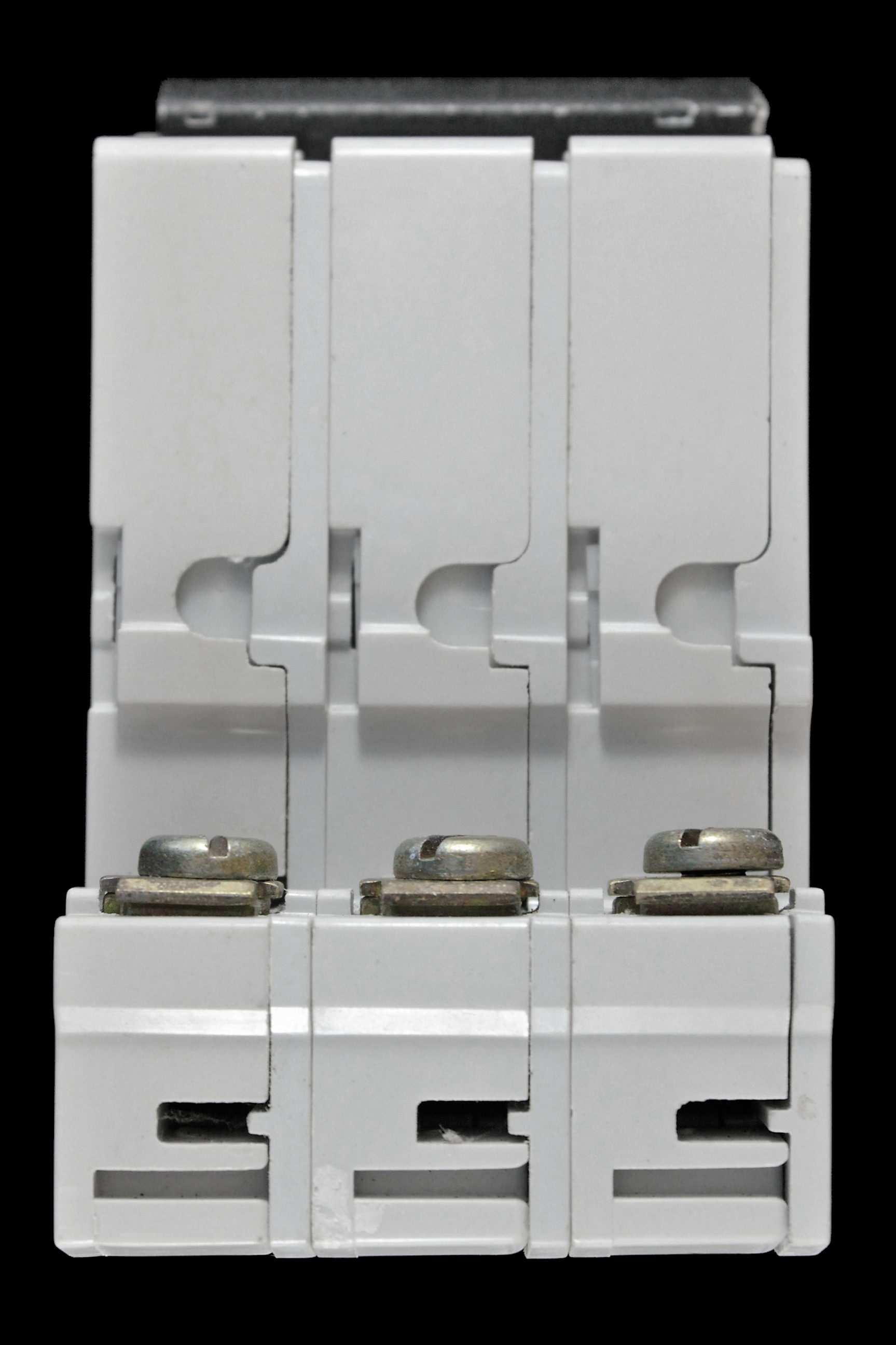 WYLEX 5 AMP TYPE 2 M9 TRIPLE POLE MCB CIRCUIT BREAKER HB305 STOTZ