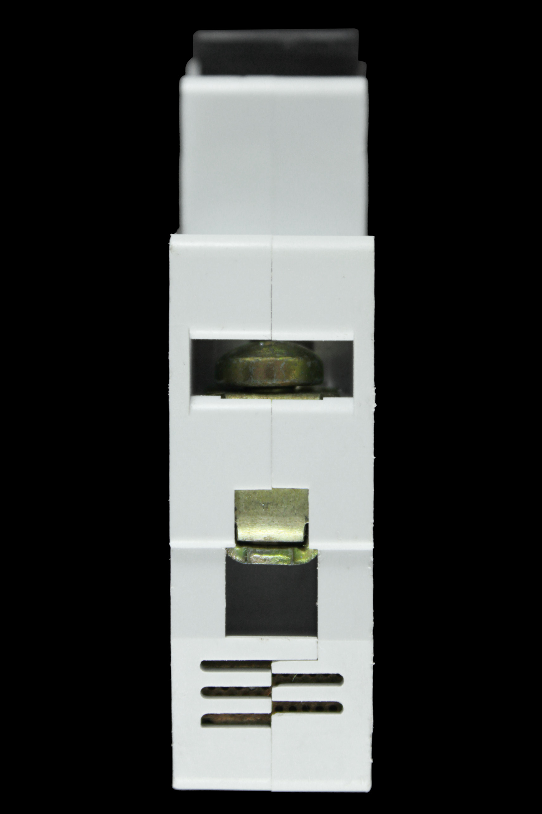 F&G 40 AMP CURVE B 10kA MCB CIRCUIT BREAKER L7-40/1/B