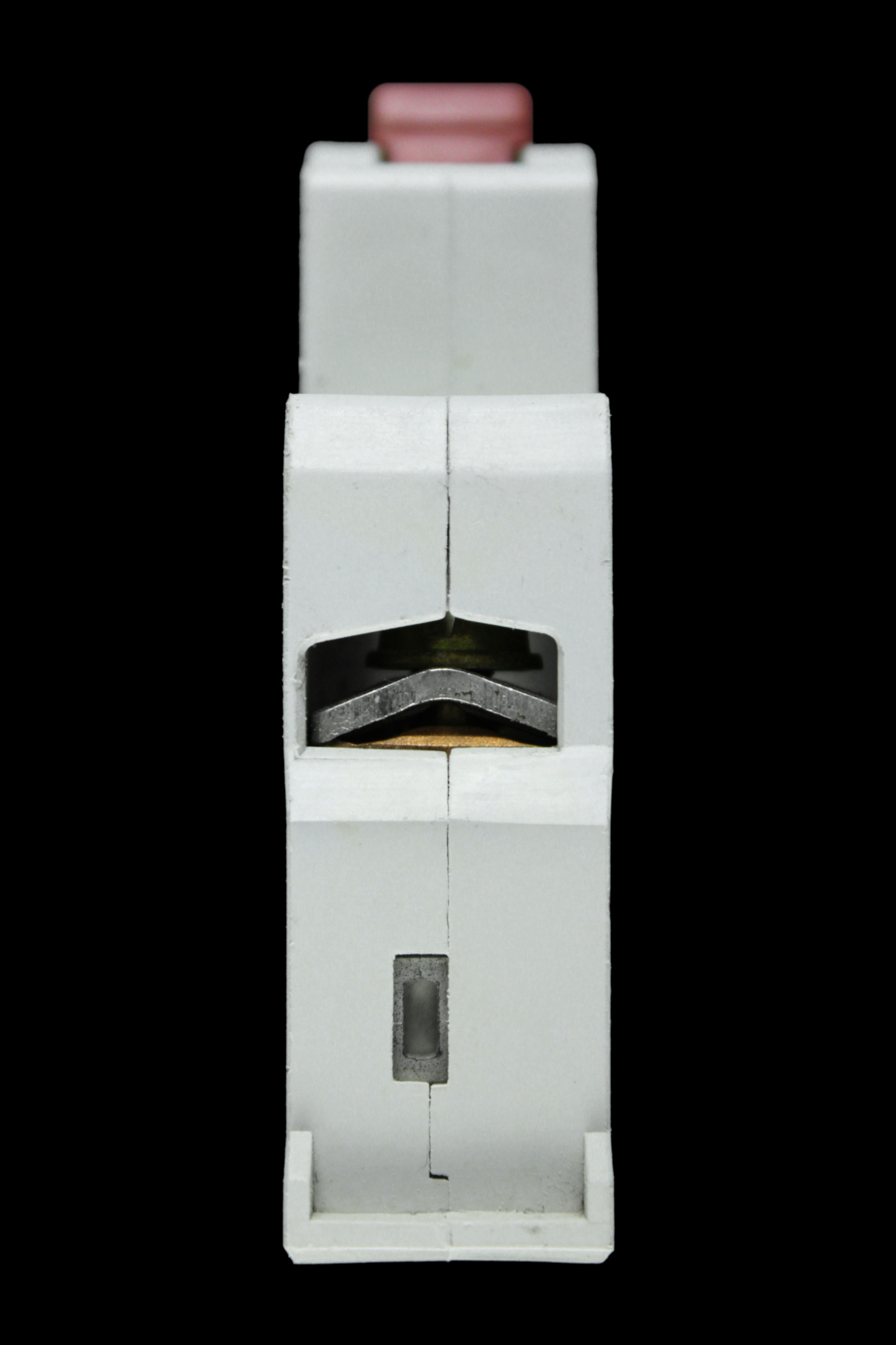 MOELLER FAZ 4 AMP MCB CIRCUIT BREAKER G4A-NA G 4 A-NA