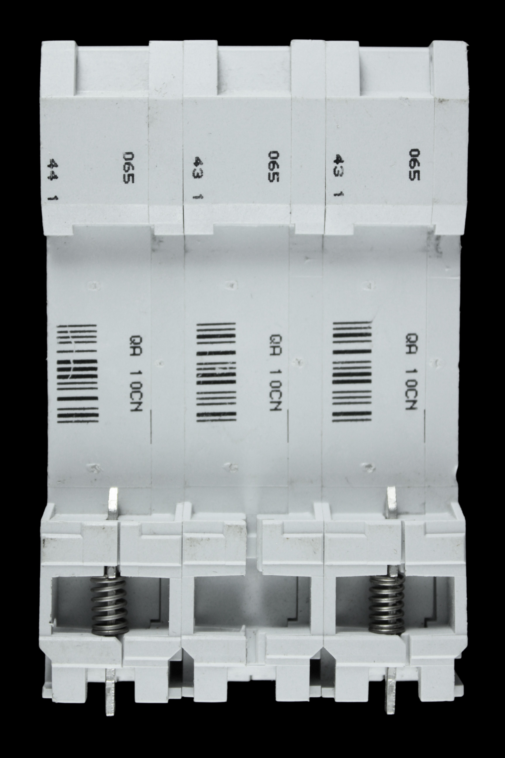 MOELLER 10 AMP CURVE C 6kA TRIPLE POLE MCB CIRCUIT BREAKER FAZN C10-3