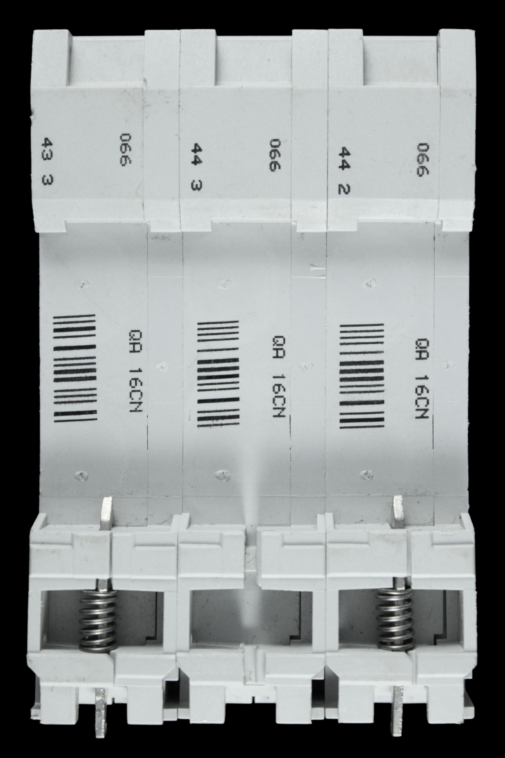 MOELLER 16 AMP CURVE C 6kA TRIPLE POLE MCB CIRCUIT BREAKER FAZN C16-3