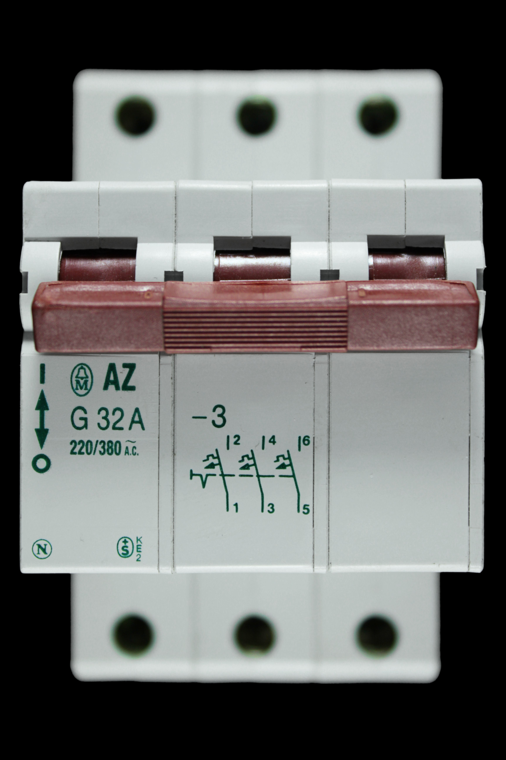 MOELLER 32 AMP TYPE G M9 TRIPLE POLE MCB CIRCUIT BREAKER AZ G32A-3