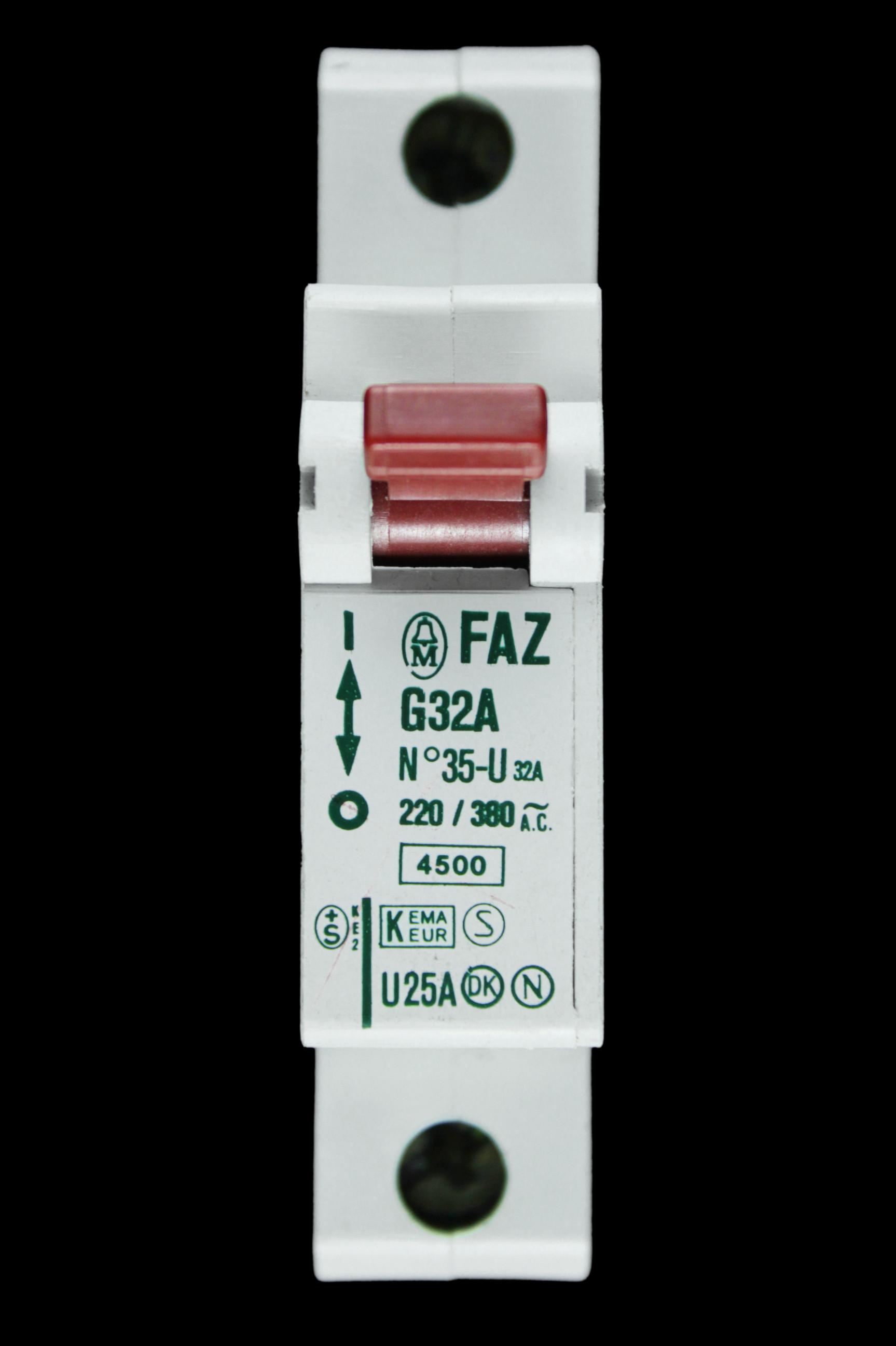 MOELLER 32 AMP TYPE G M6 MCB CIRCUIT BREAKER FAZ G32A