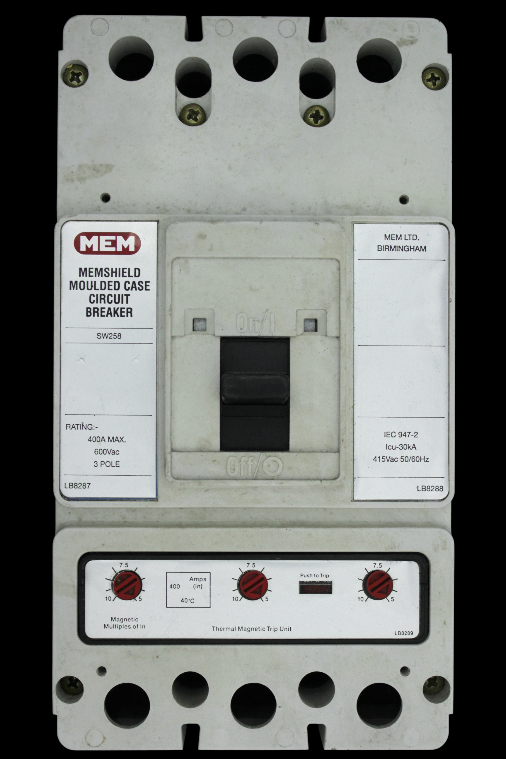 MEM 400 AMP 30kA TRIPLE POLE MCCB SW258